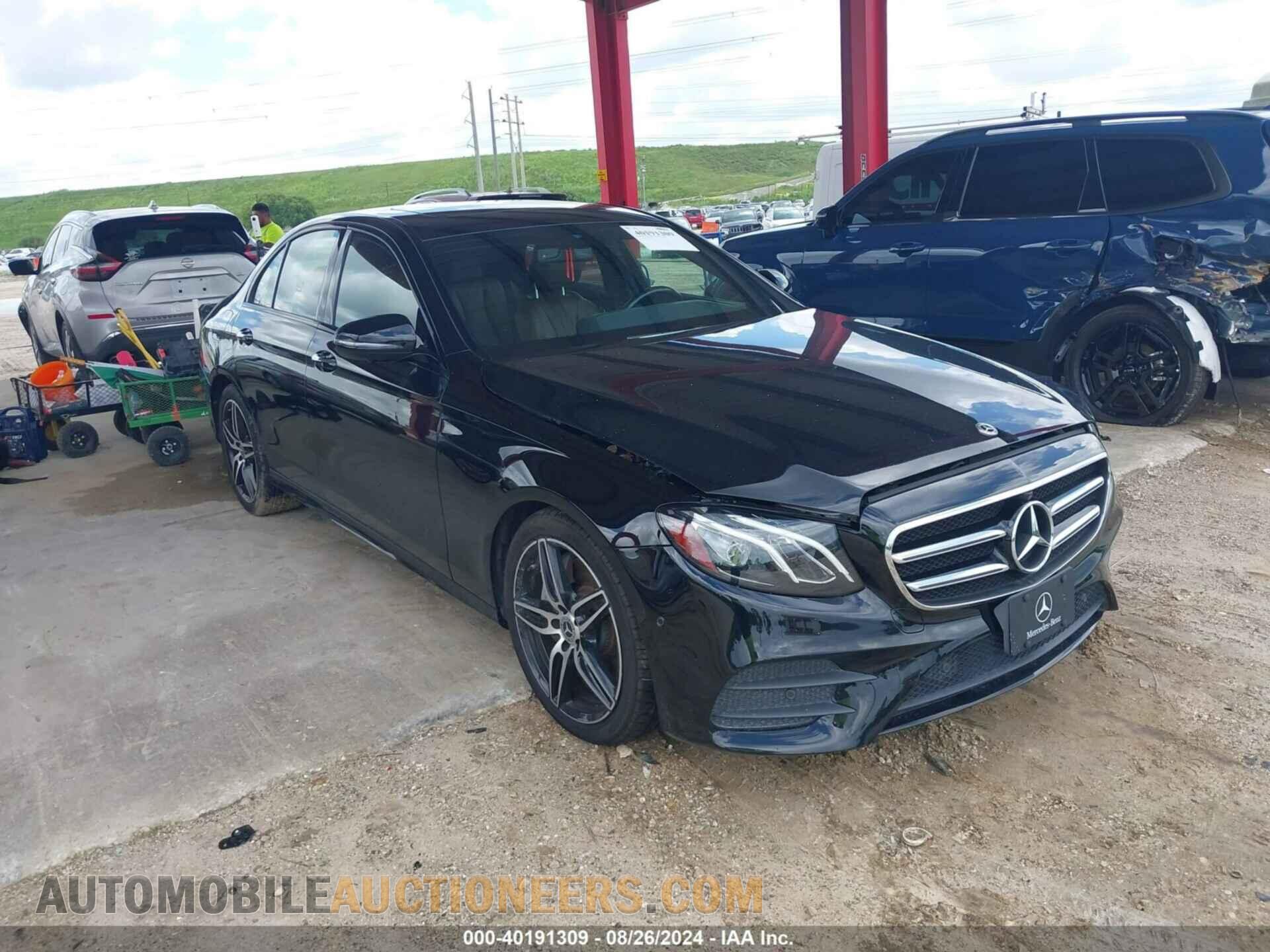 WDDZF4JB4KA524607 MERCEDES-BENZ E 300 2019