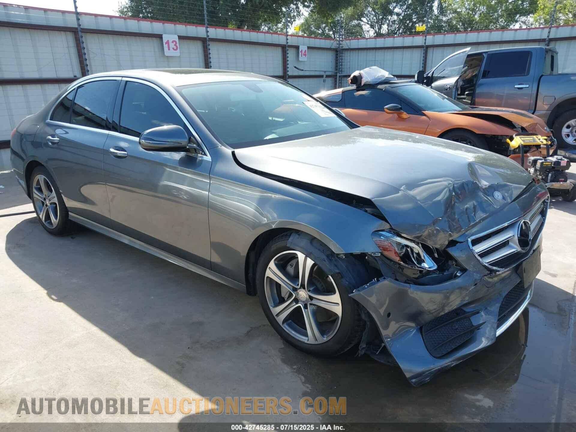 WDDZF4JB6HA156892 MERCEDES-BENZ E 300 2017