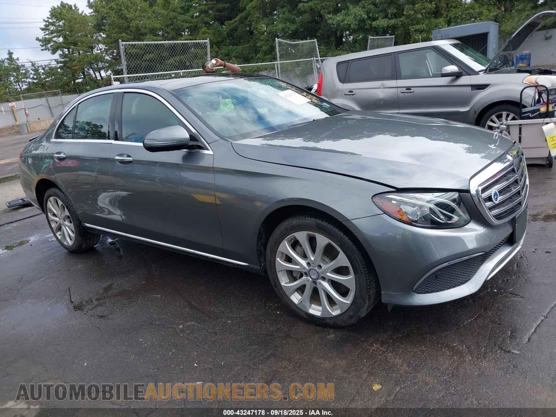 WDDZF4KB4HA126224 MERCEDES-BENZ E 300 2017