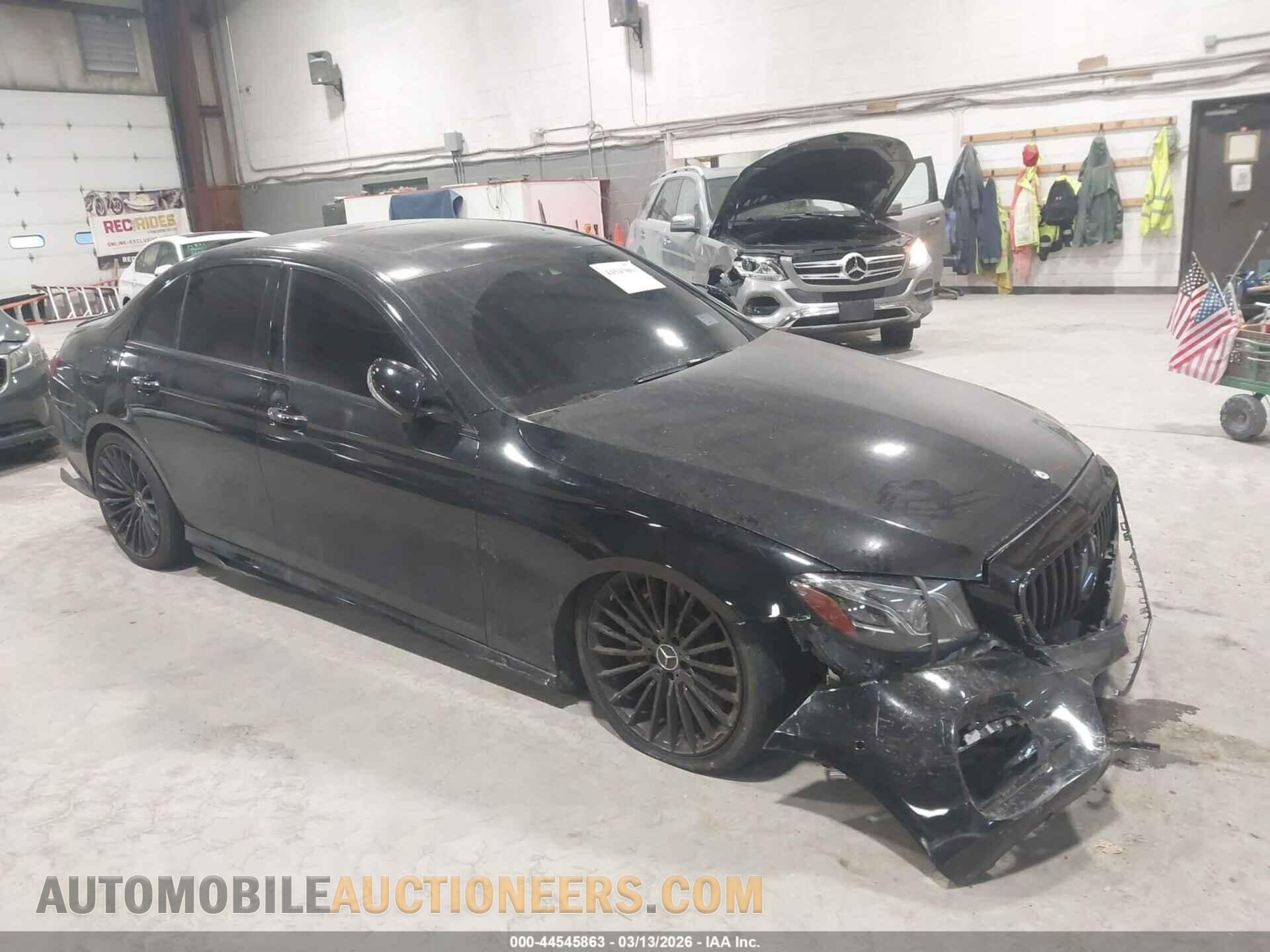 WDDZF4KB6HA157085 MERCEDES-BENZ E 300 2017