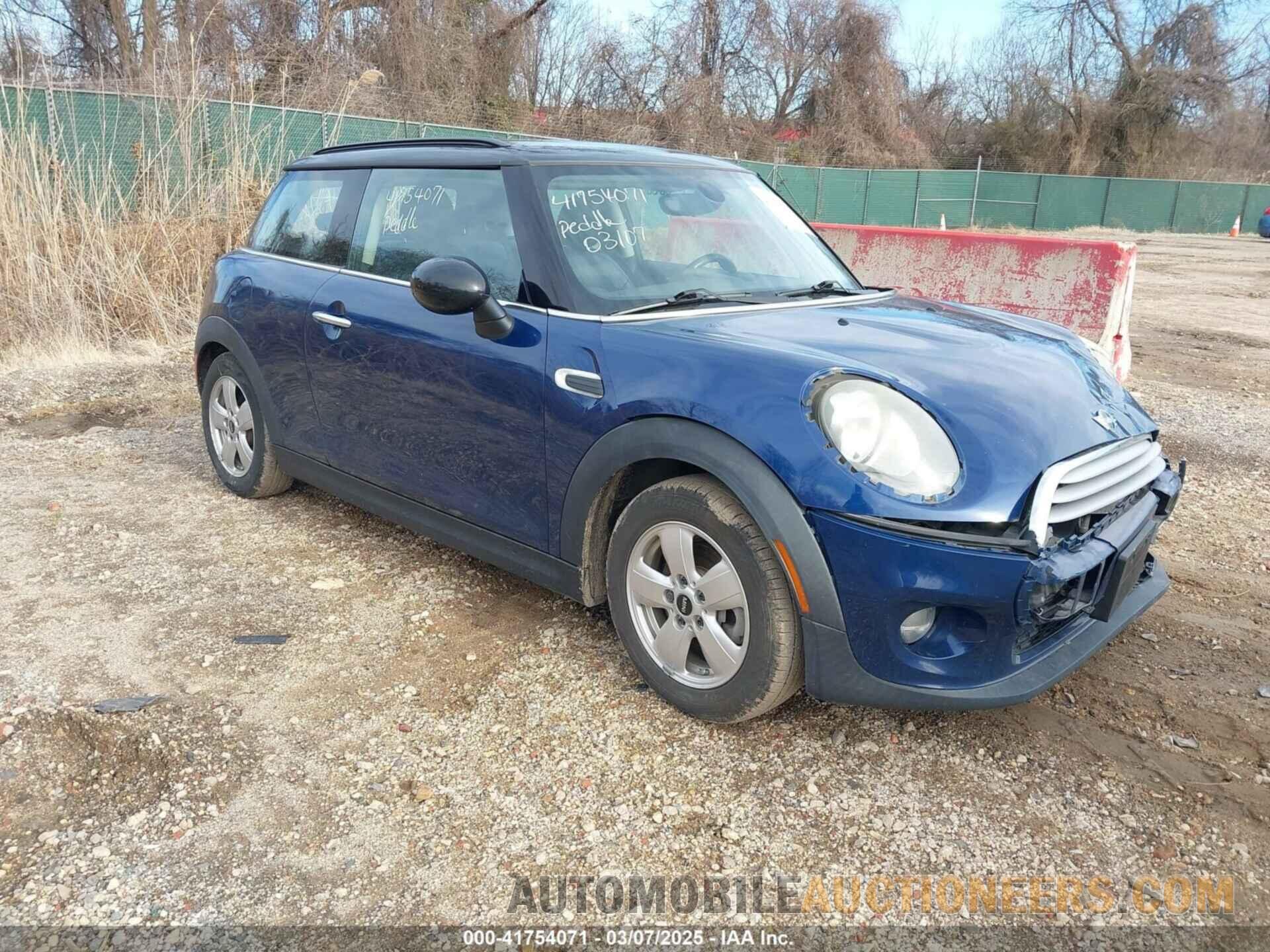 WMWXM5C58F3A57240 MINI HARDTOP 2015