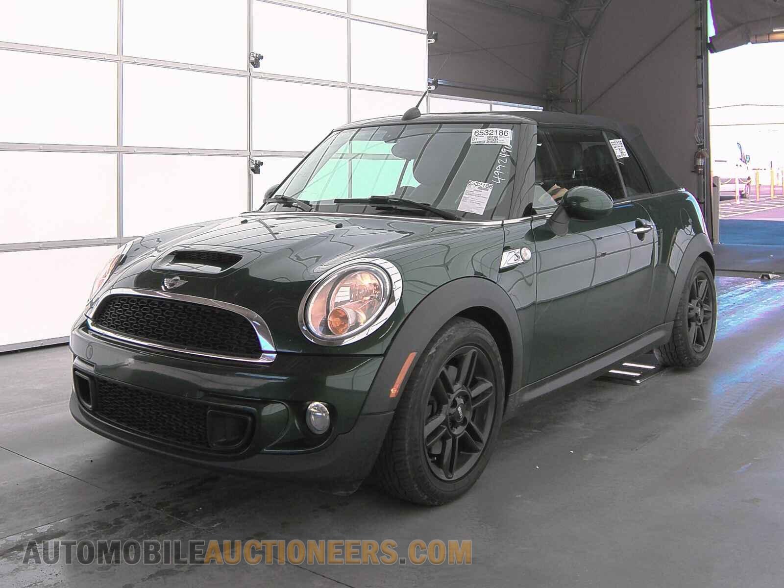 WMWZP3C56FT708043 MINI Convertible 2015
