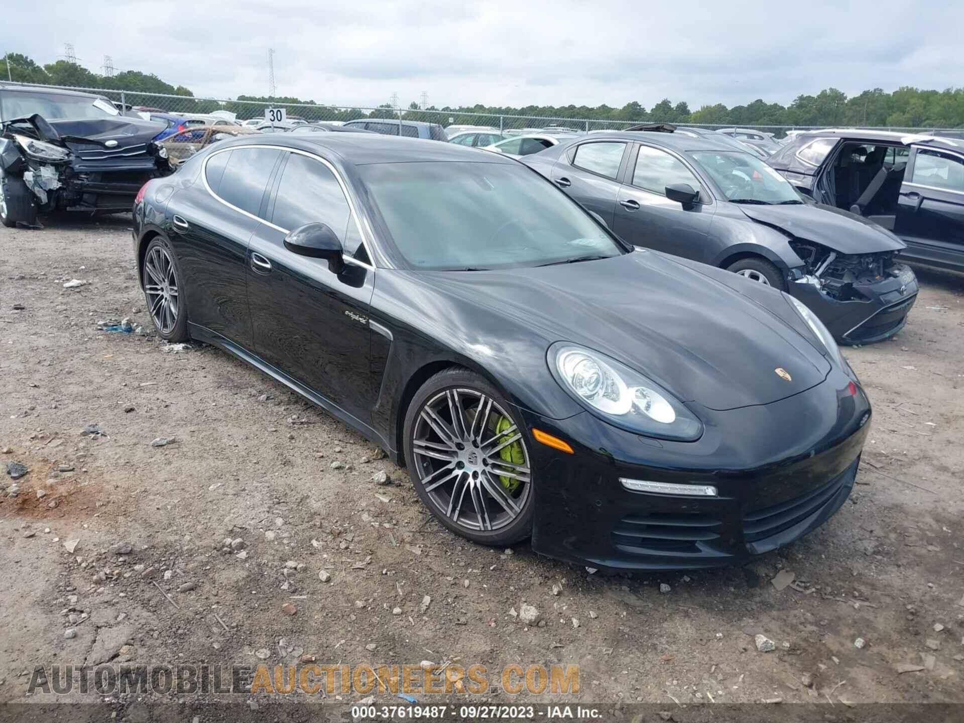 WP0AD2A71FL040708 PORSCHE PANAMERA 2015