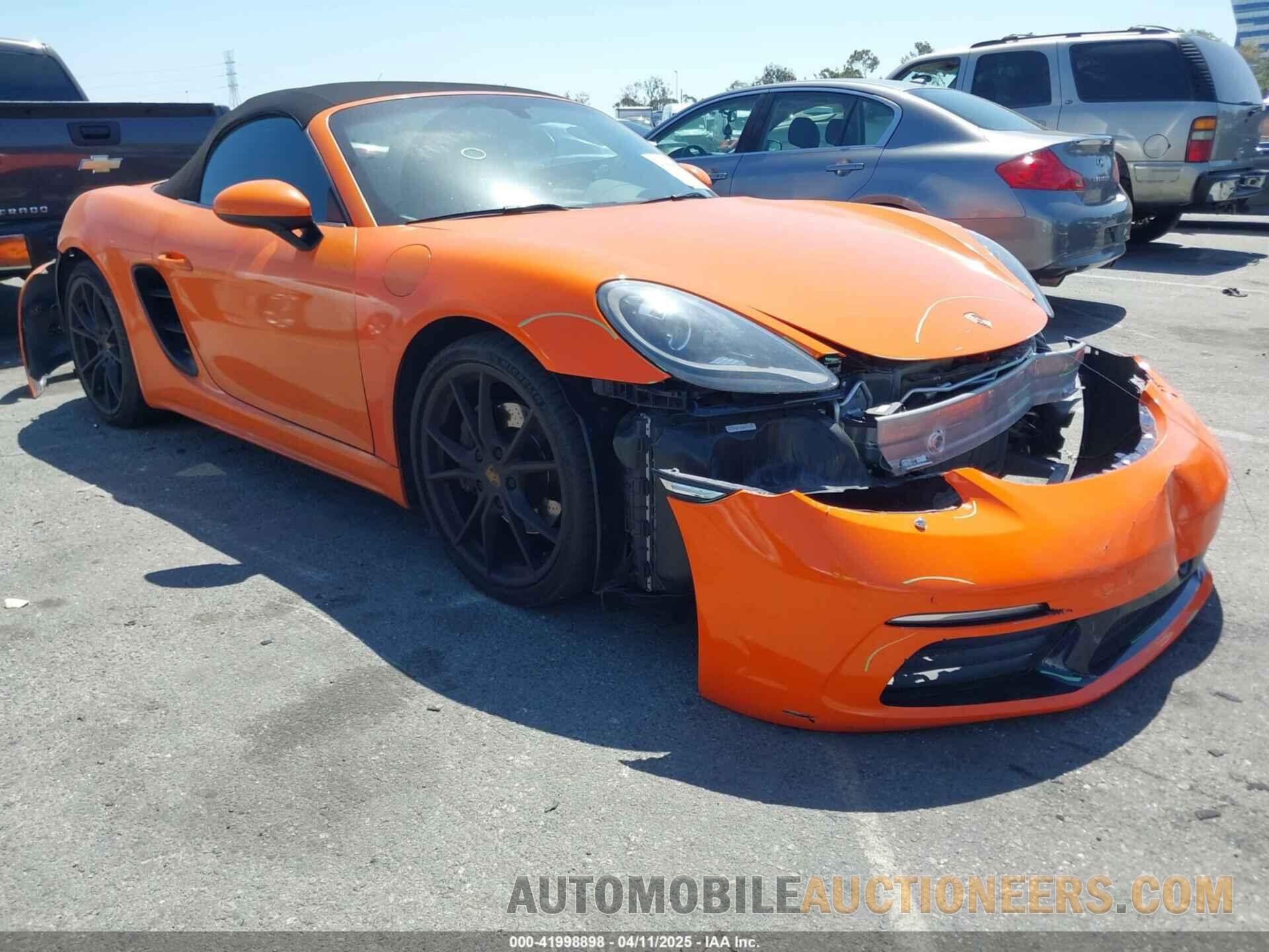WP0CA2A81JS210719 PORSCHE 718 BOXSTER 2018