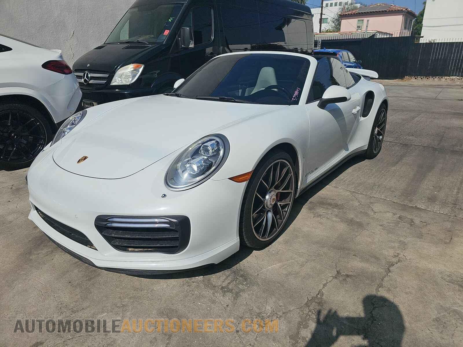 WP0CD2A99JS162418 Porsche 911 Cabri 2018