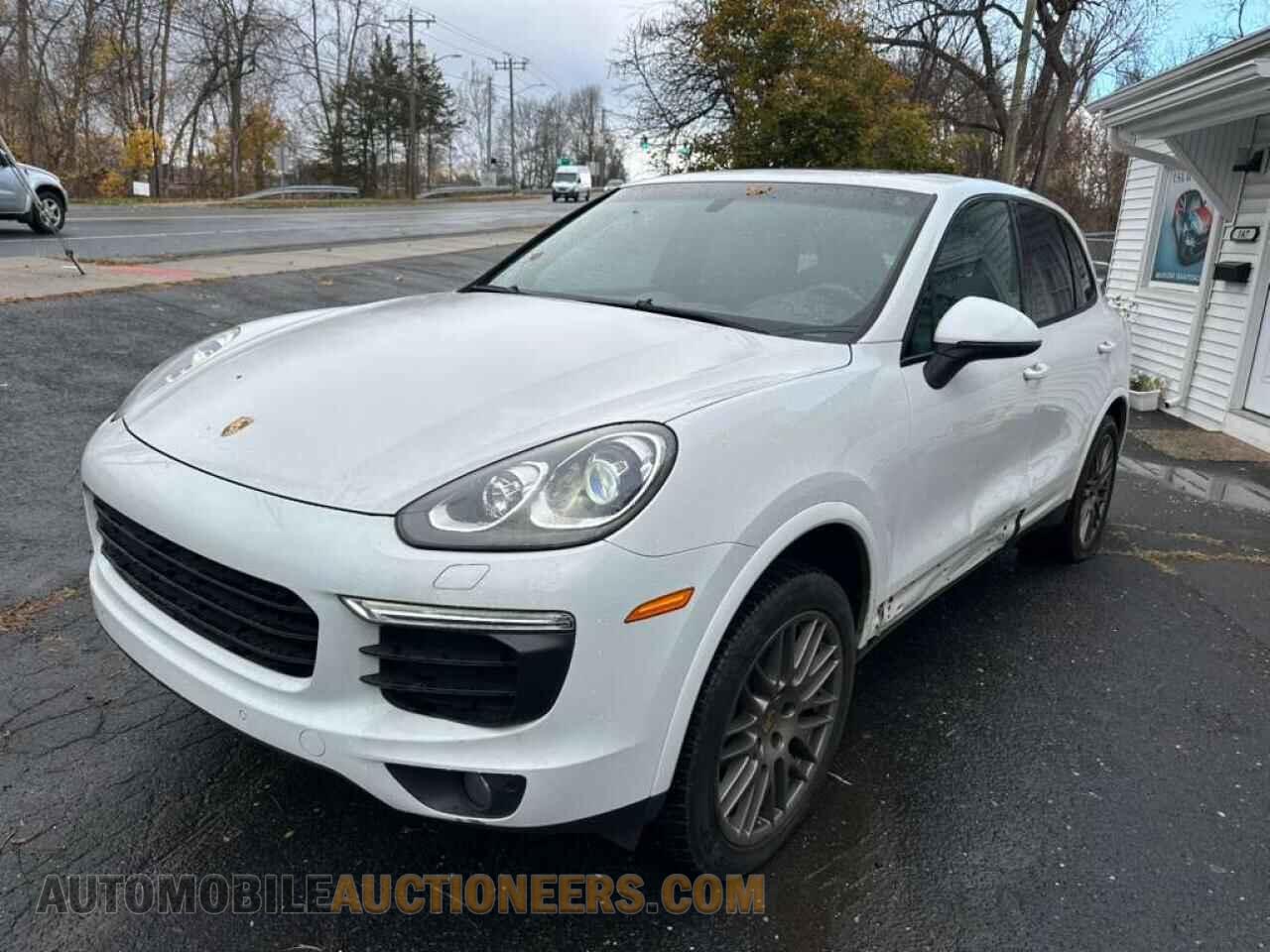 WP1AA2A20HKA82954 PORSCHE CAYENNE 2017
