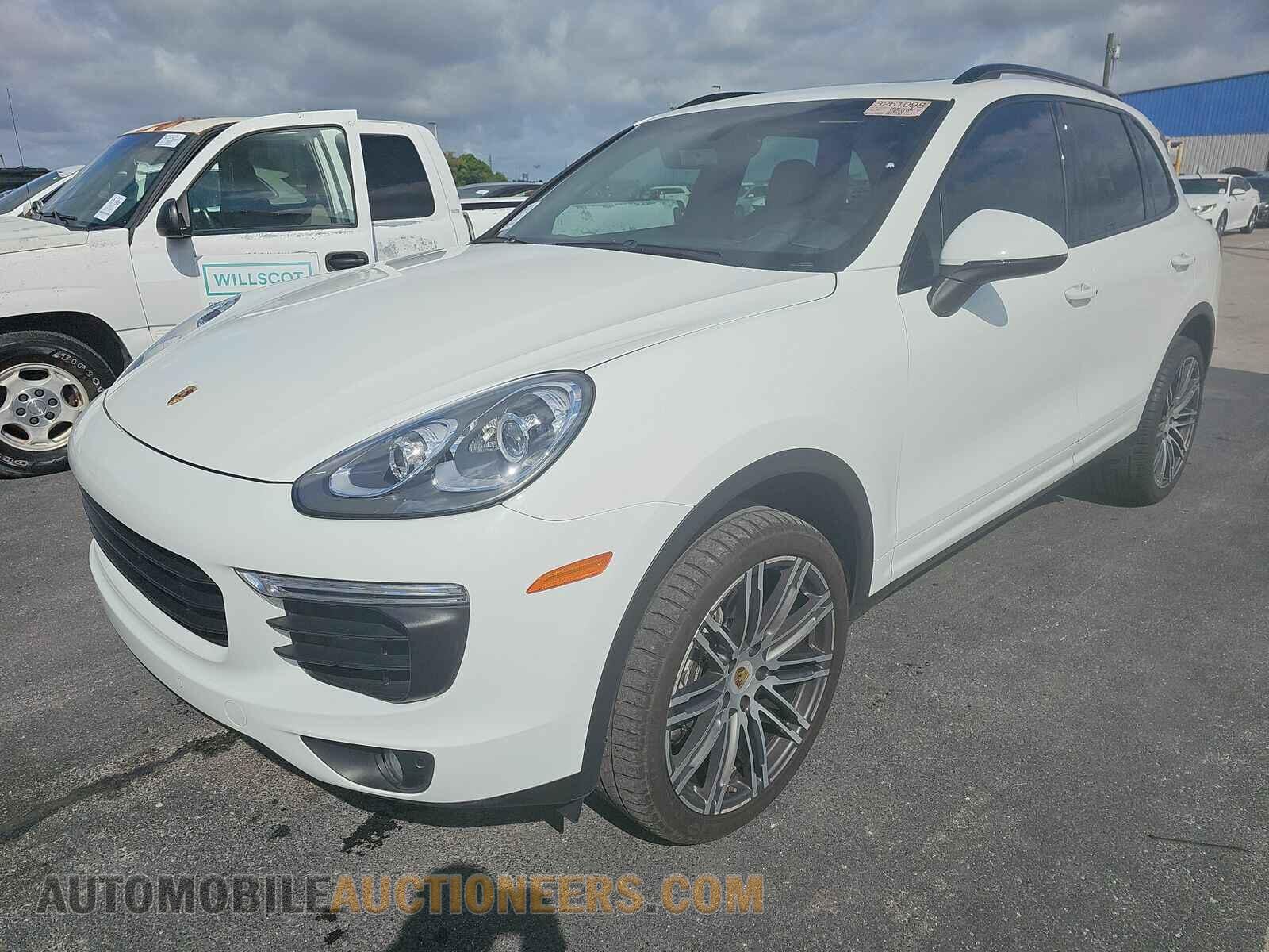 WP1AA2A21HKA90366 Porsche  2017