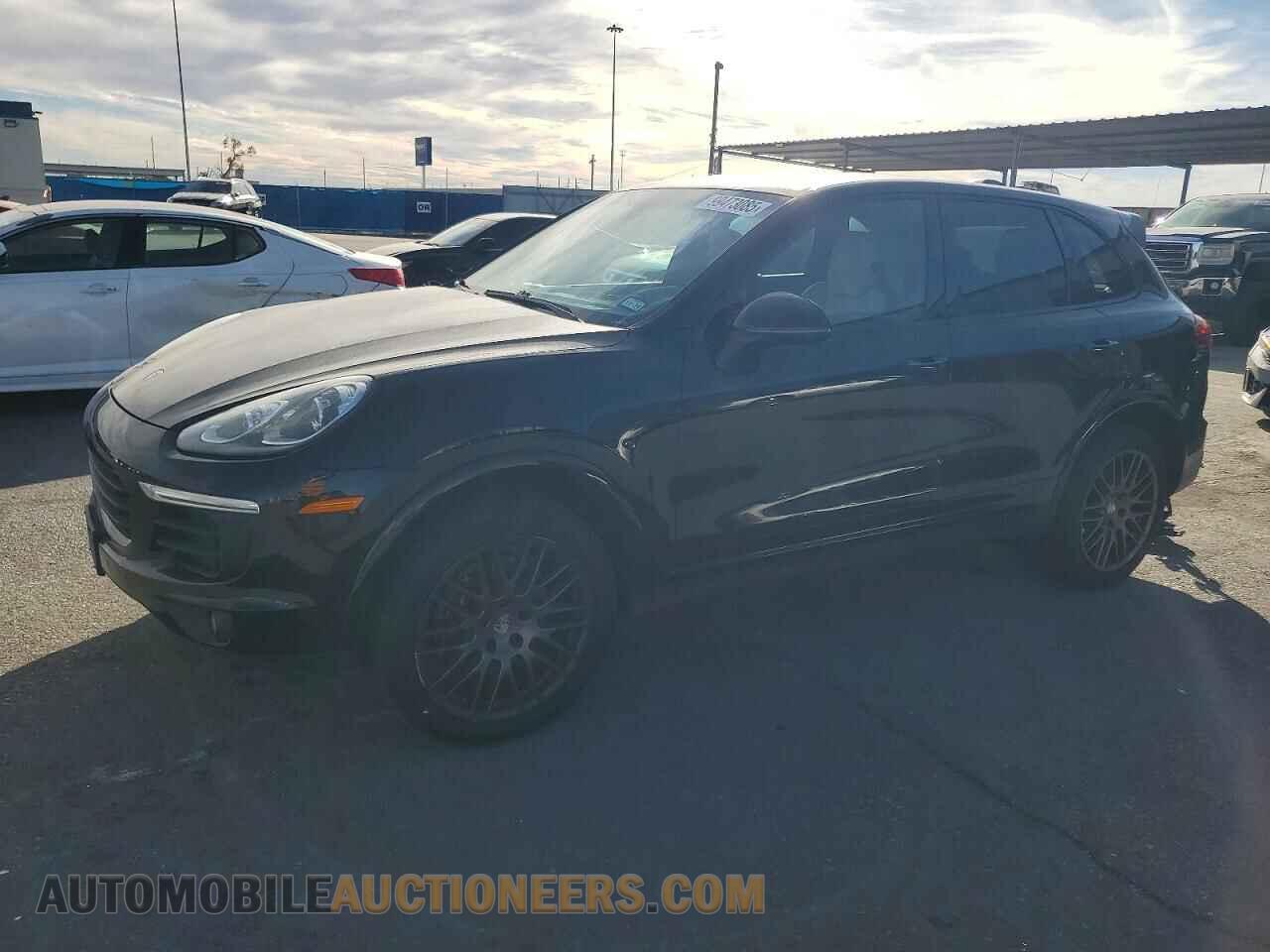 WP1AA2A22HKA91042 PORSCHE CAYENNE 2017