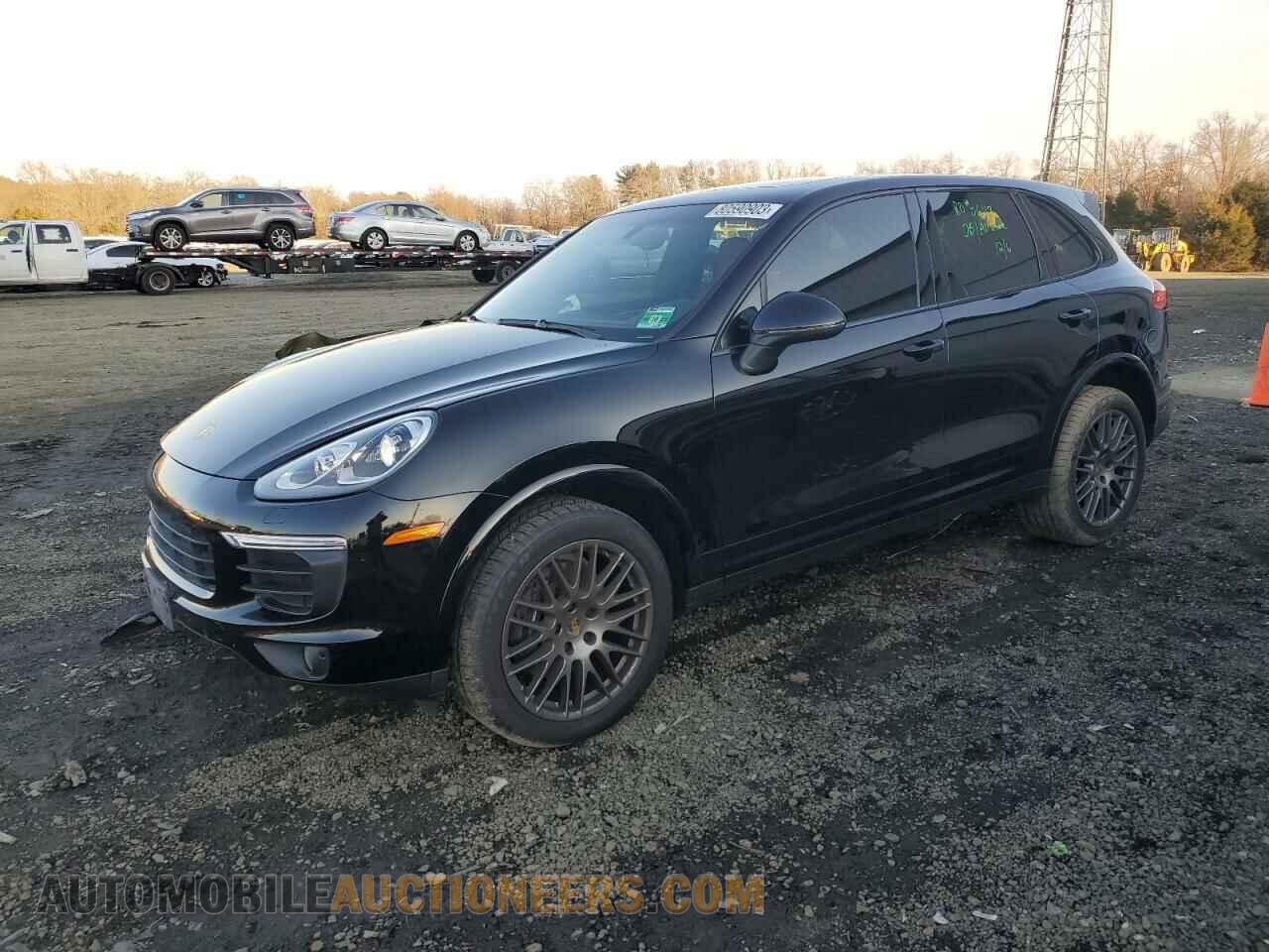 WP1AA2A24HKA83301 PORSCHE CAYENNE 2017
