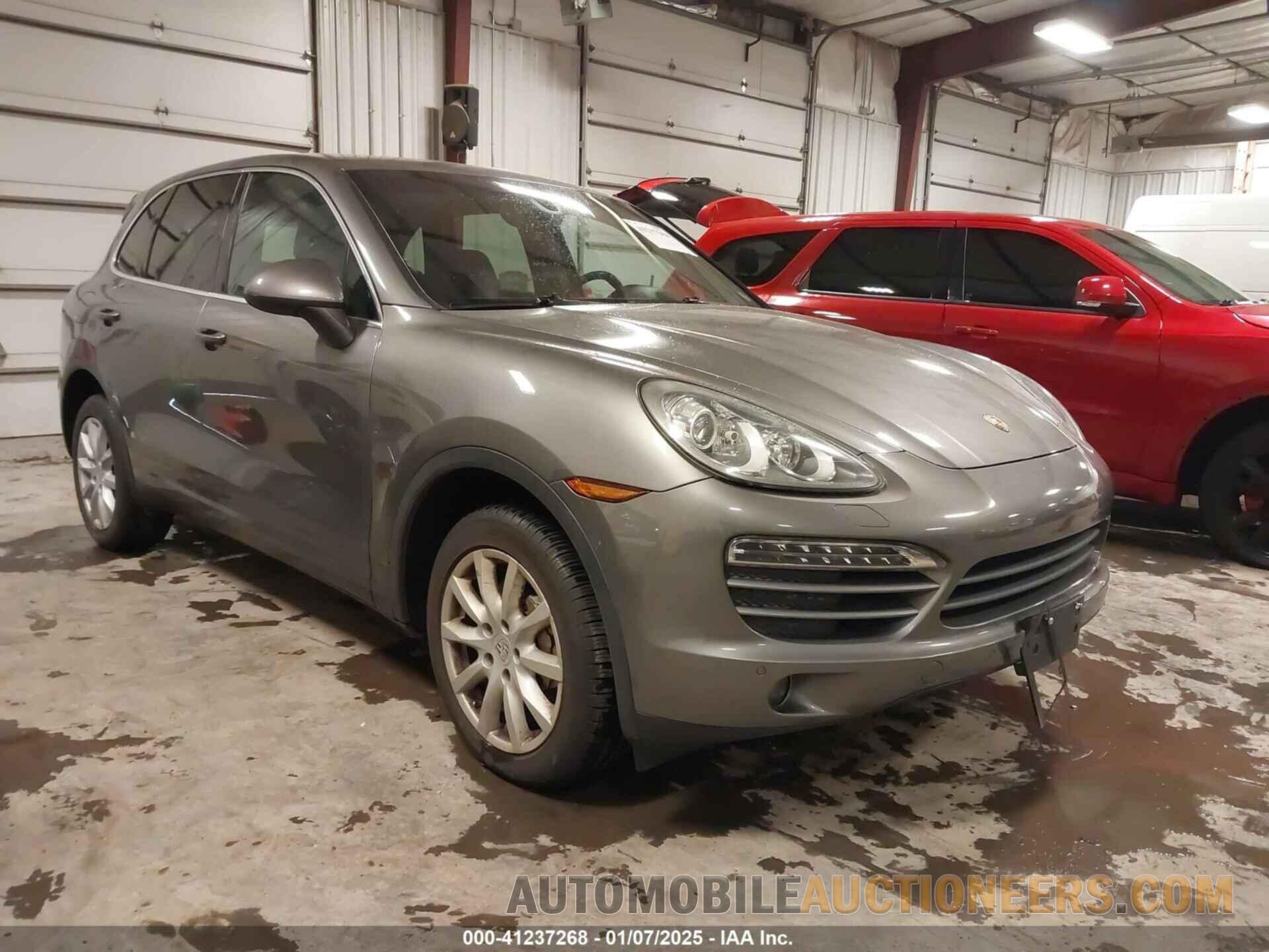 WP1AA2A28BLA01121 PORSCHE CAYENNE 2011