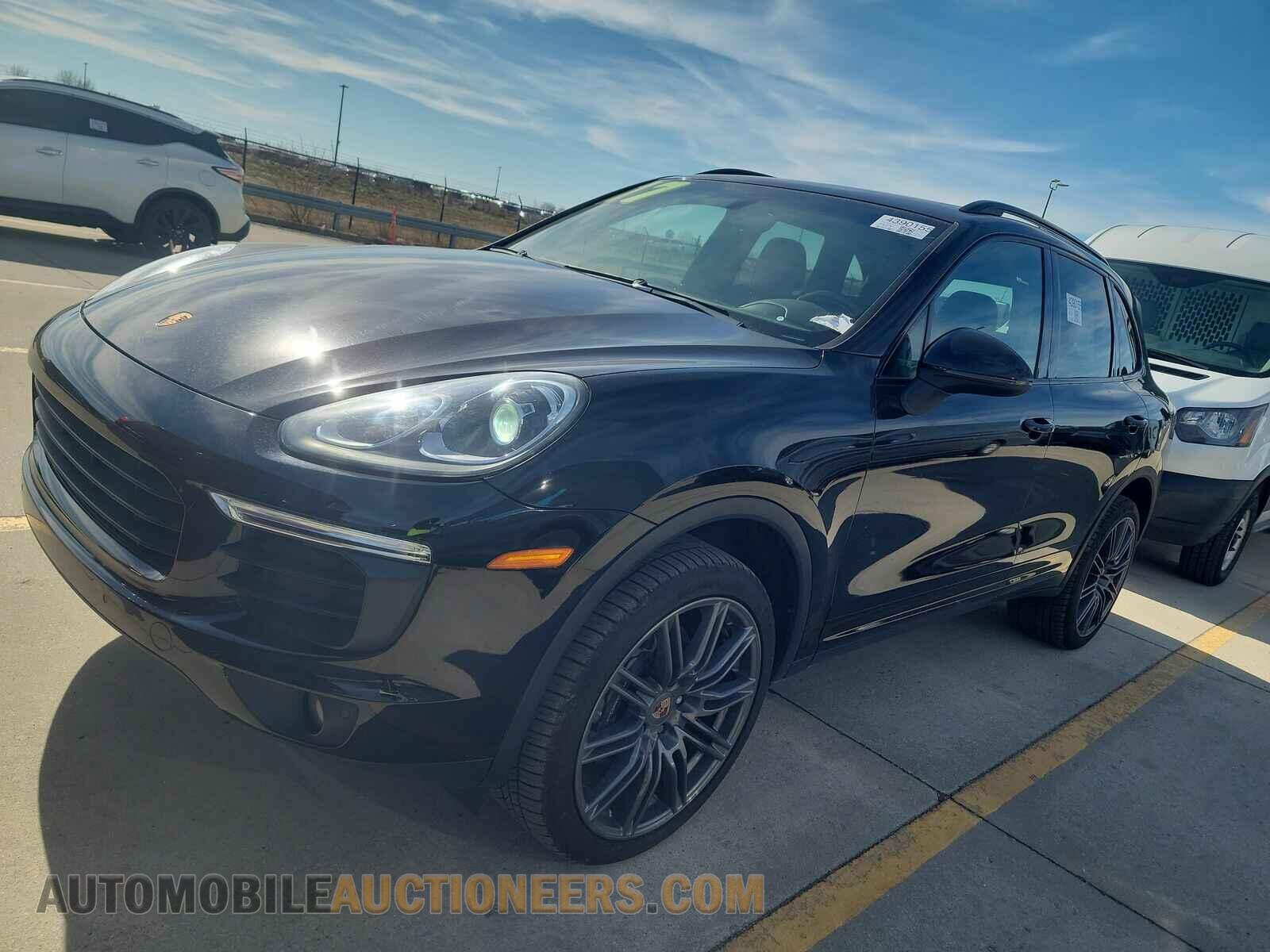 WP1AA2A29HKA85786 Porsche  2017
