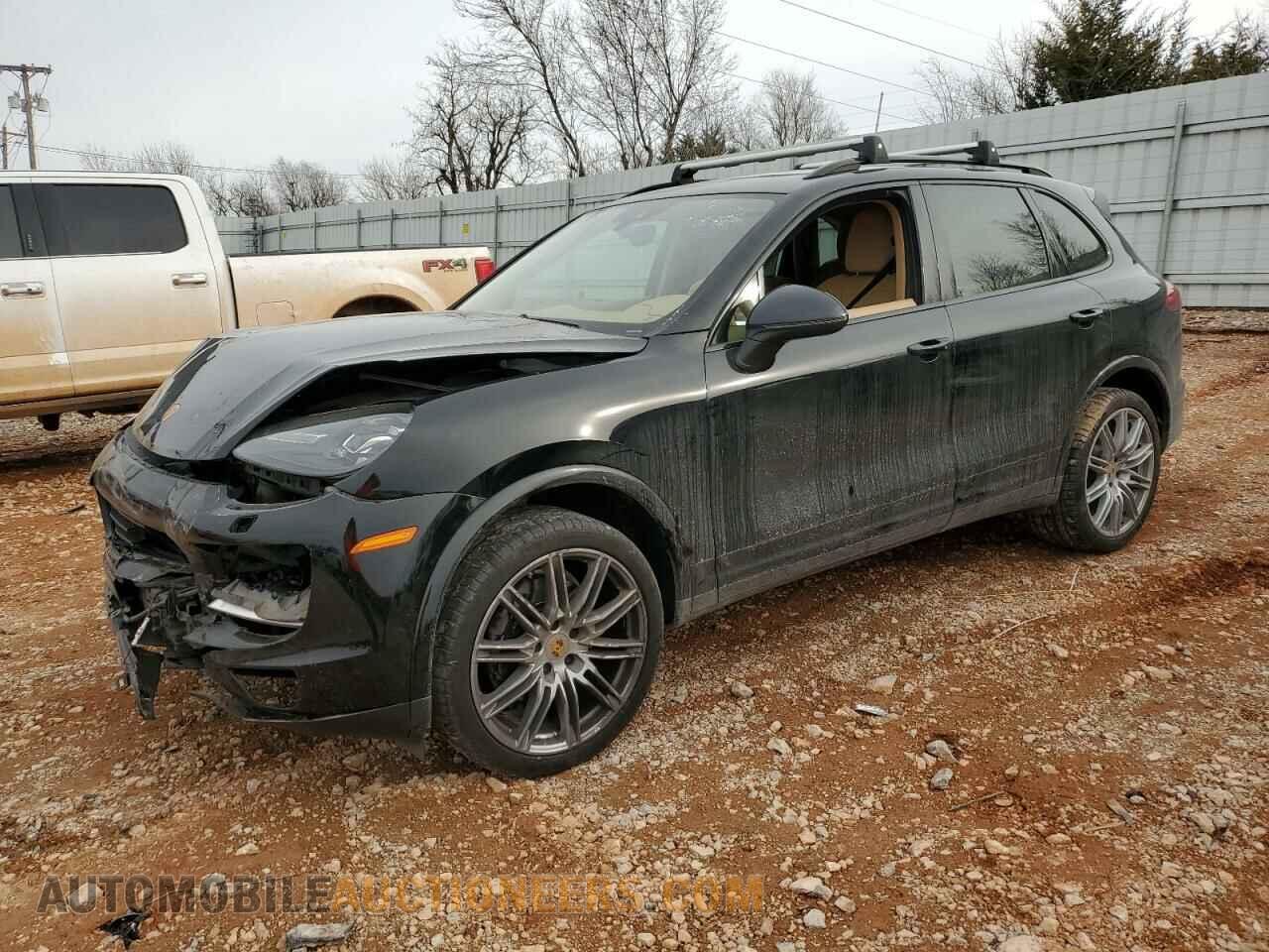 WP1AA2A2XHKA81326 PORSCHE CAYENNE 2017