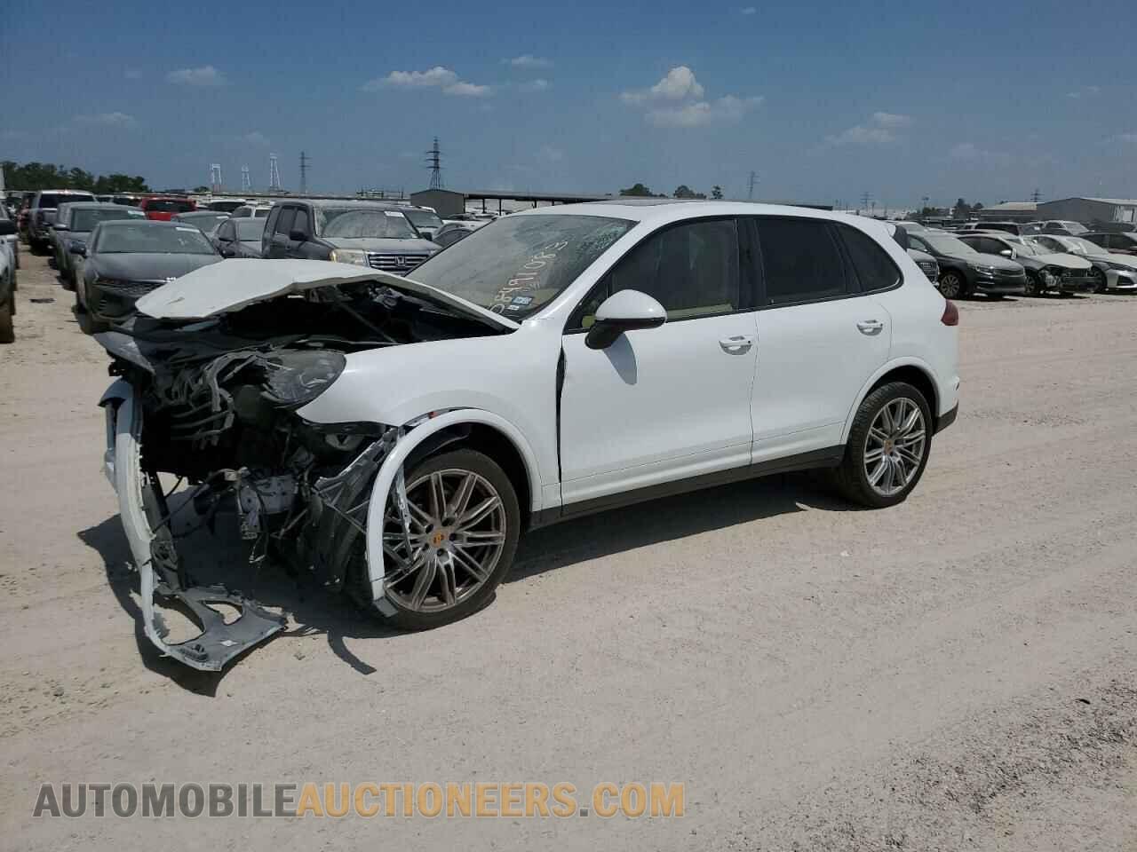 WP1AA2A2XHKA84341 PORSCHE CAYENNE 2017