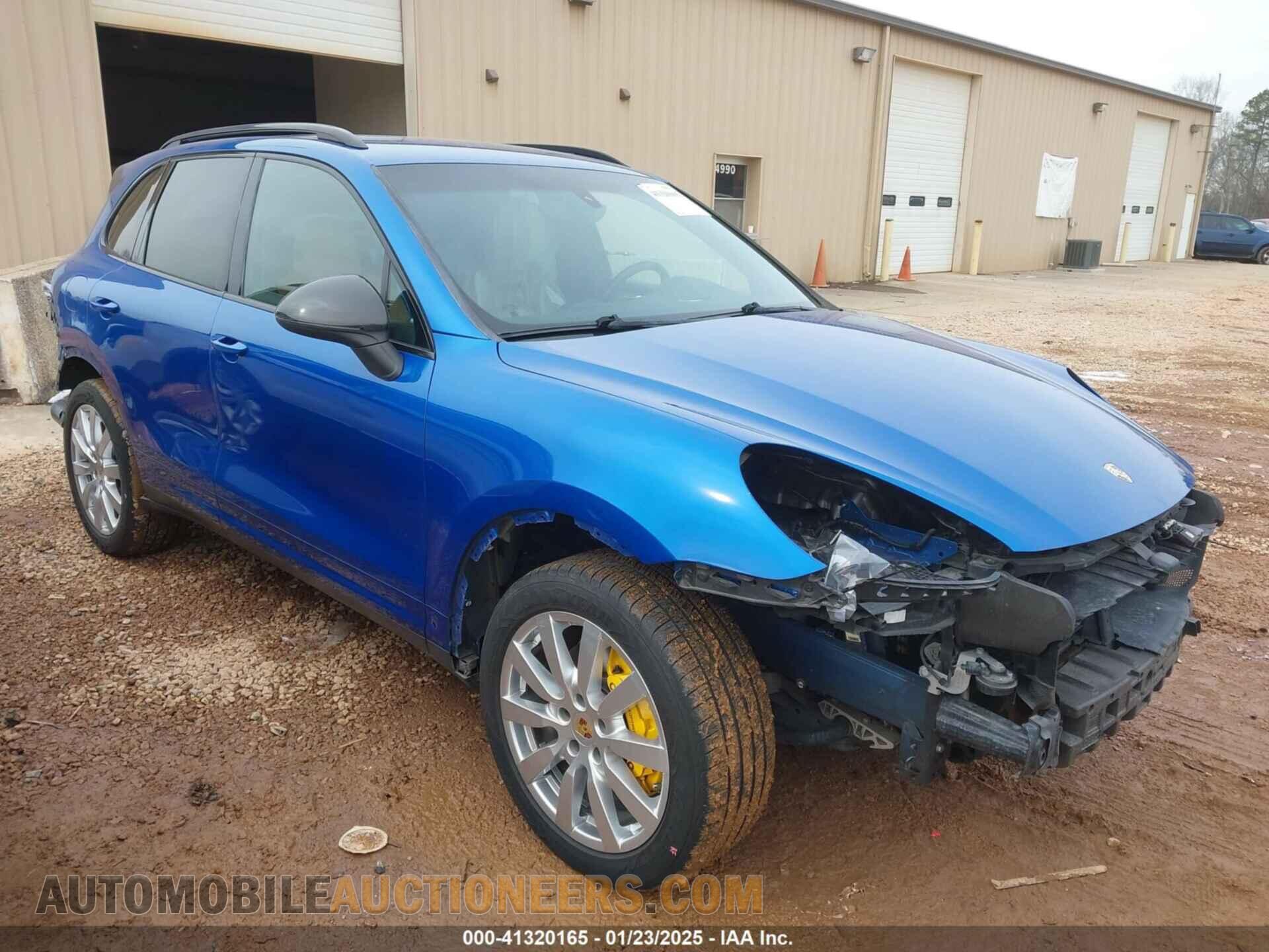 WP1AA2A2XHKA88521 PORSCHE CAYENNE 2017