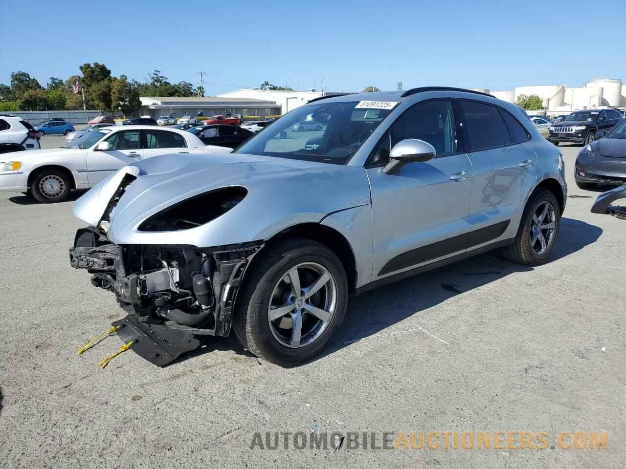 WP1AA2A56LLB00130 PORSCHE MACAN 2020