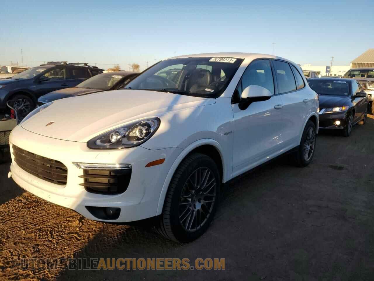 WP1AE2A25HLA72032 PORSCHE CAYENNE 2017