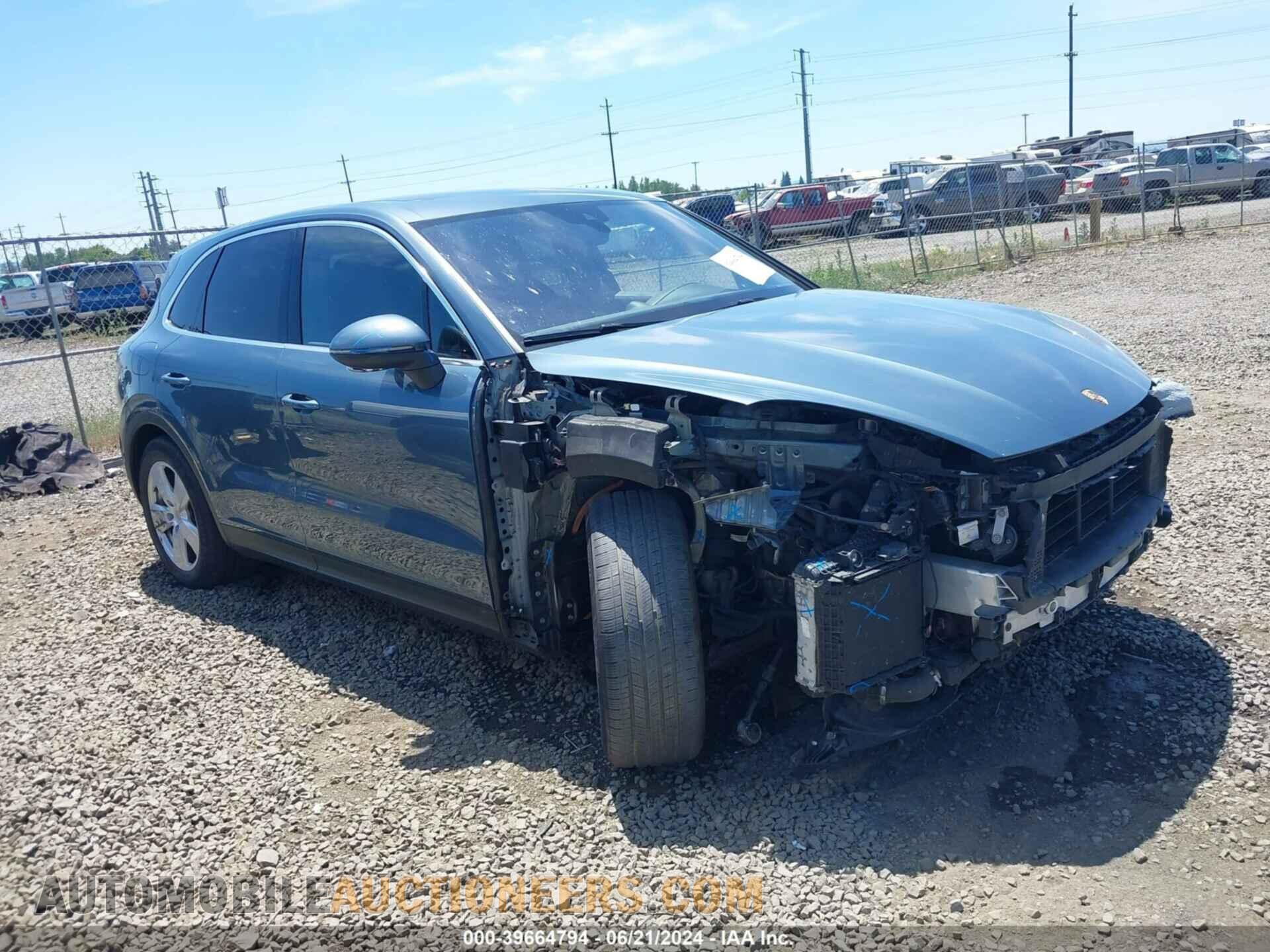 WP1AE2AY5KDA51879 PORSCHE CAYENNE E-HYBRID 2019
