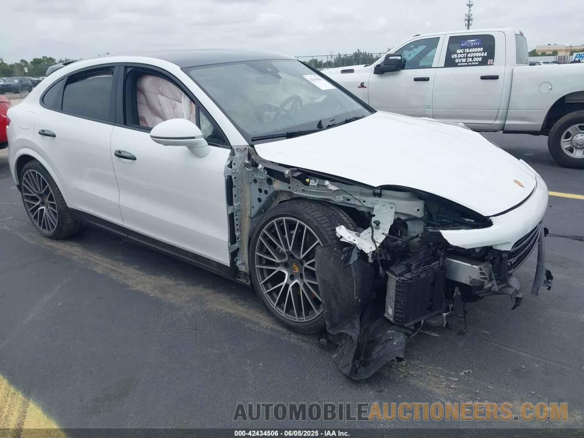 WP1BA2AY2PDA26896 PORSCHE CAYENNE COUPE 2023