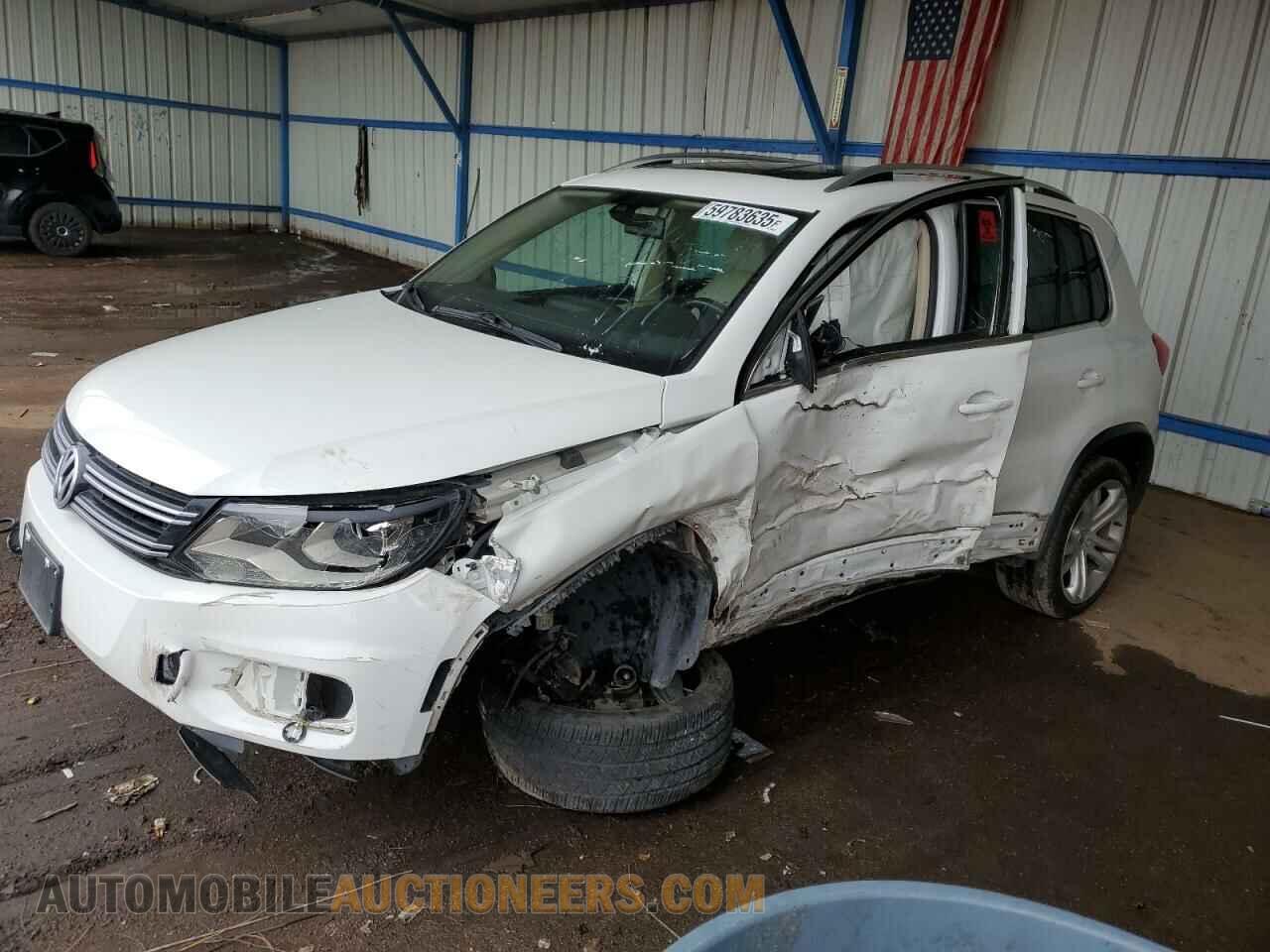 WVGAV3AX0DW577984 VOLKSWAGEN TIGUAN 2013
