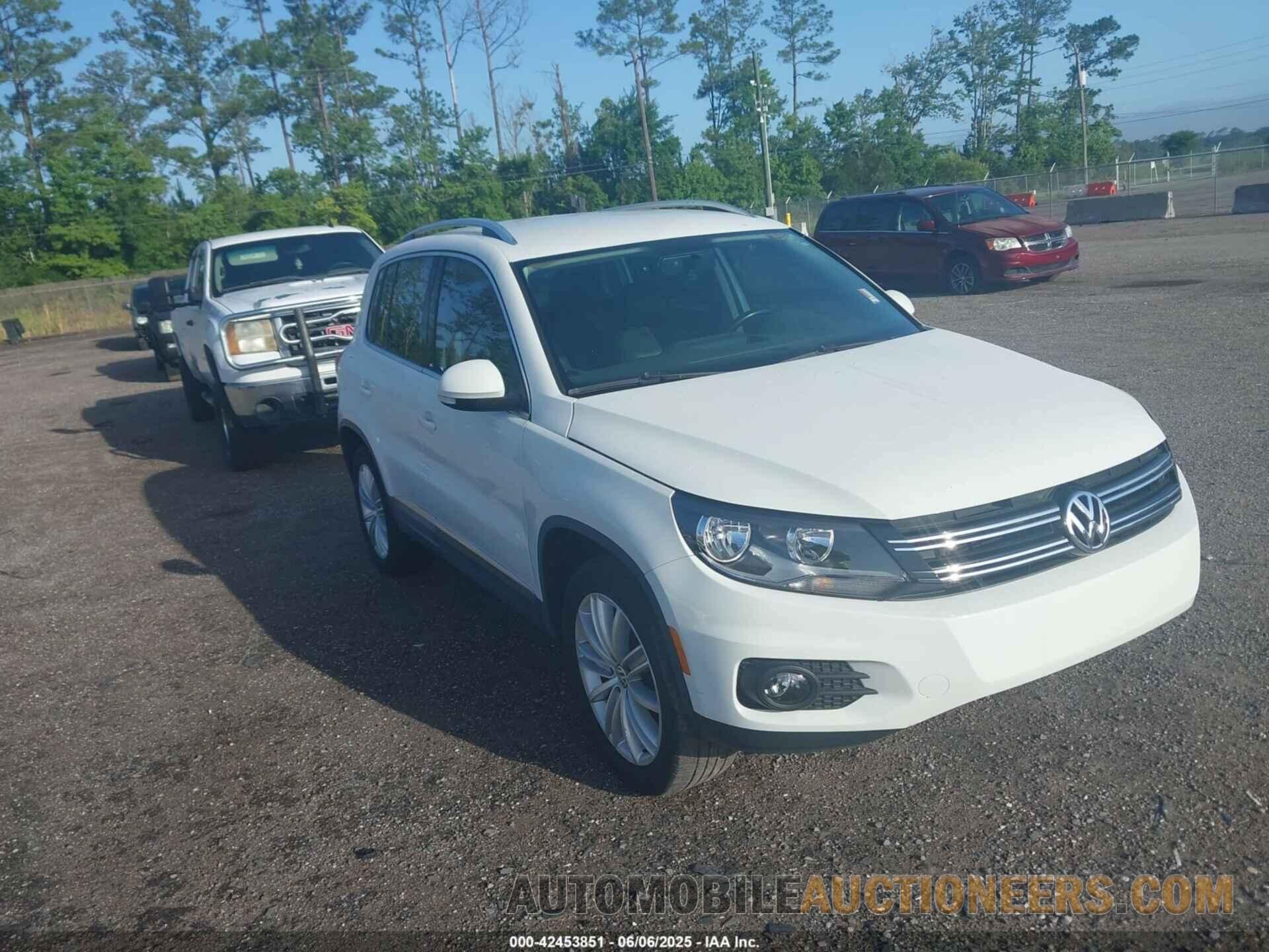 WVGAV3AX0EW598528 VOLKSWAGEN TIGUAN 2014