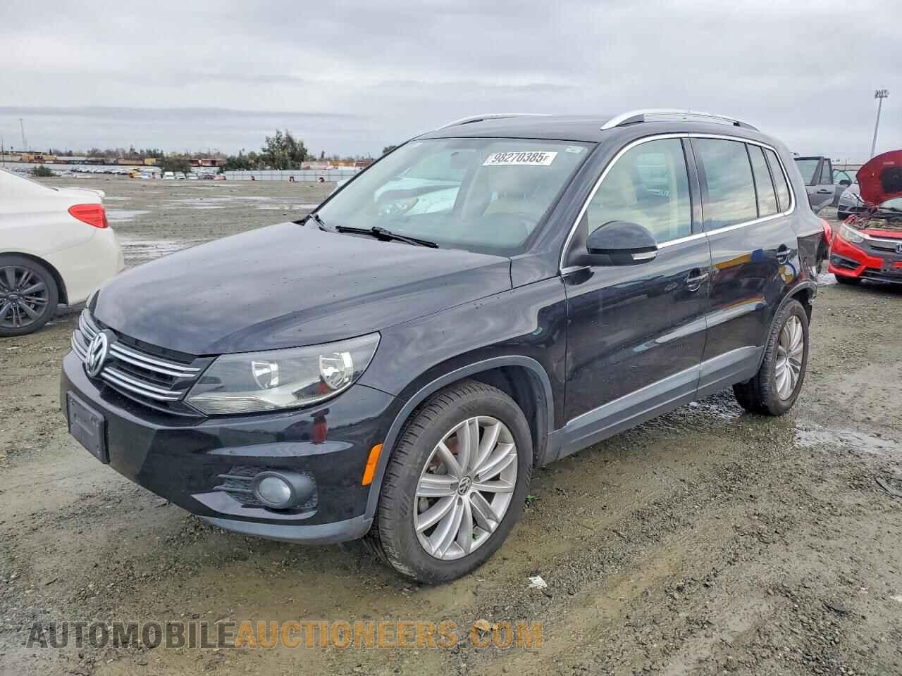 WVGAV3AX2EW616656 VOLKSWAGEN TIGUAN 2014