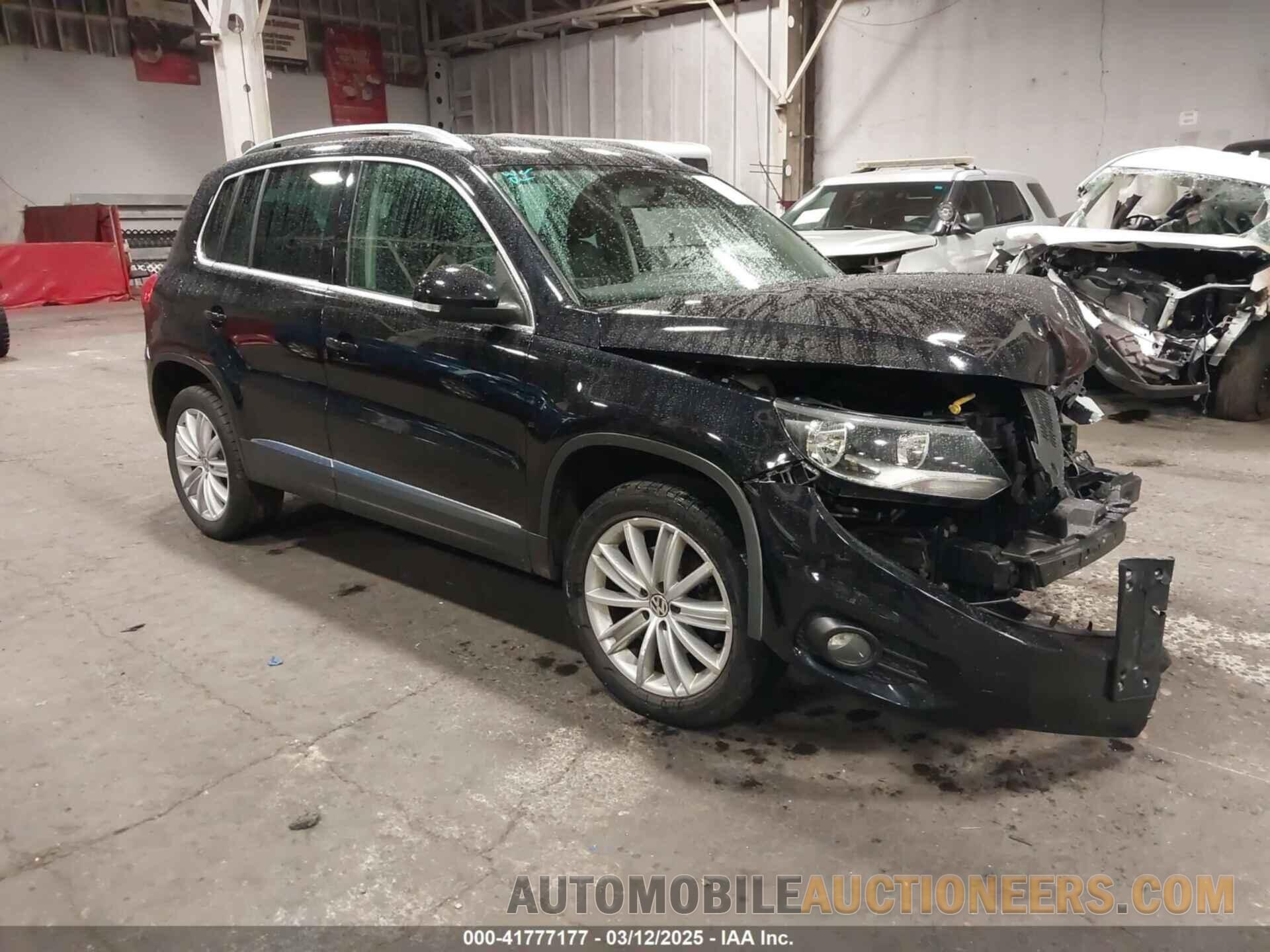 WVGAV3AX4EW528594 VOLKSWAGEN TIGUAN 2014