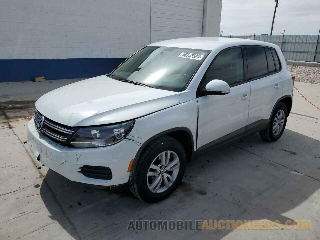 WVGAV3AX4EW555892 VOLKSWAGEN TIGUAN 2014