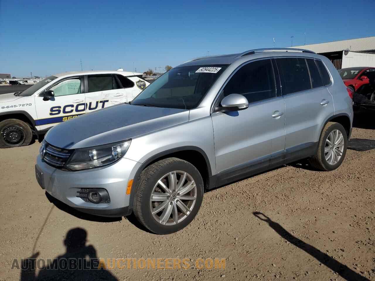 WVGAV3AX6DW621213 VOLKSWAGEN TIGUAN 2013