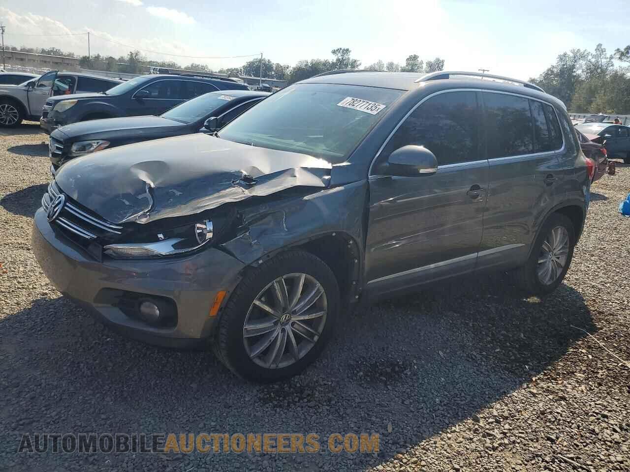 WVGAV3AX7EW522708 VOLKSWAGEN TIGUAN 2014