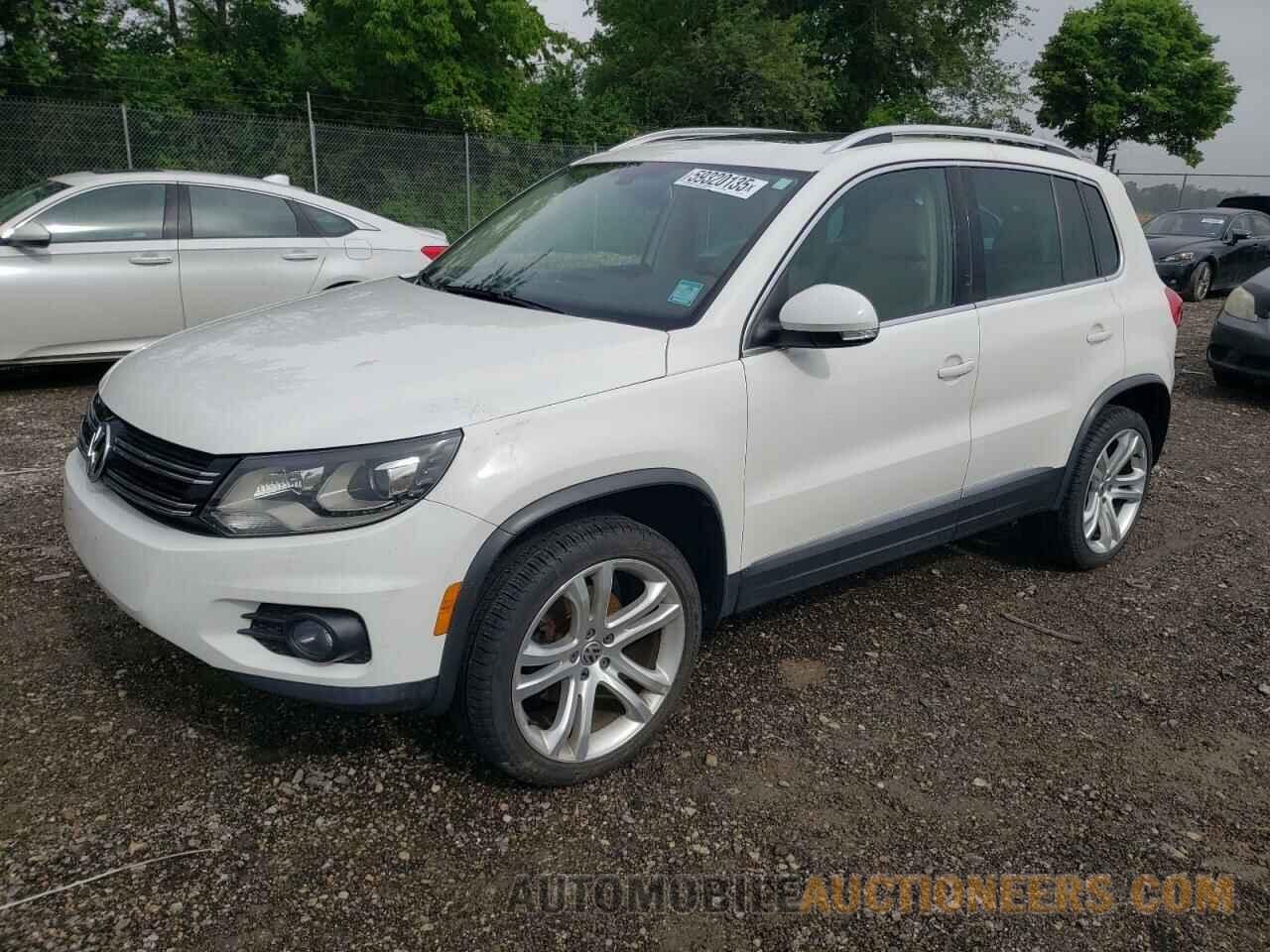 WVGAV7AX0CW553772 VOLKSWAGEN TIGUAN 2012