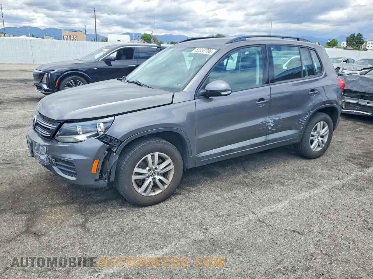 WVGAV7AX2FW558573 VOLKSWAGEN TIGUAN 2015