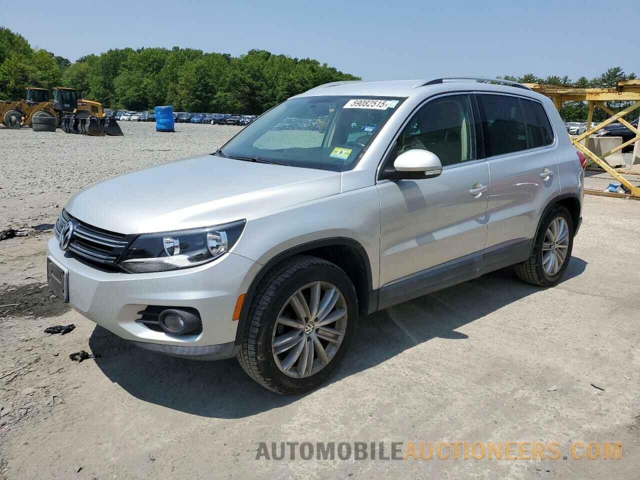 WVGAV7AX4CW556996 VOLKSWAGEN TIGUAN 2012