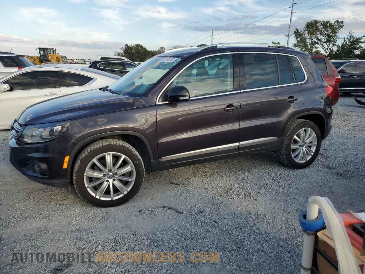 WVGAV7AX4GW536026 VOLKSWAGEN TIGUAN 2016