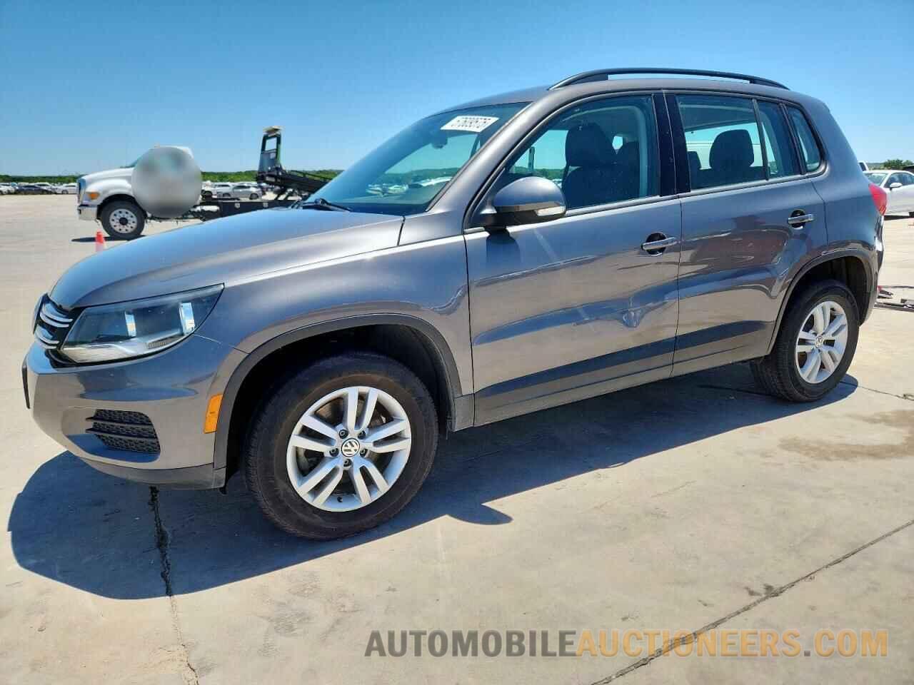WVGAV7AX4GW600369 VOLKSWAGEN TIGUAN 2016