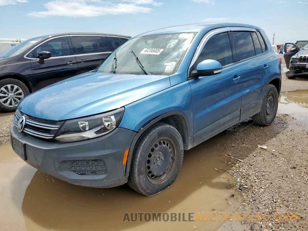 WVGAV7AX5HK047143 VOLKSWAGEN TIGUAN 2017