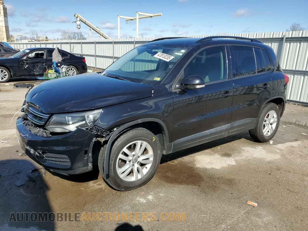 WVGAV7AX9GW537513 VOLKSWAGEN TIGUAN 2016