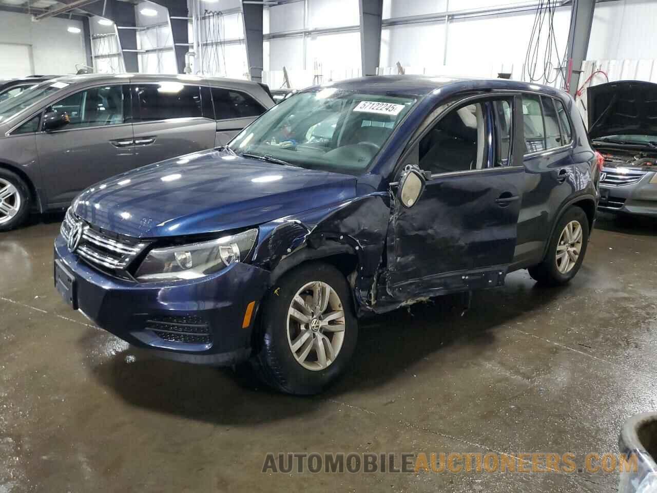 WVGBV3AX3DW560052 VOLKSWAGEN TIGUAN 2013