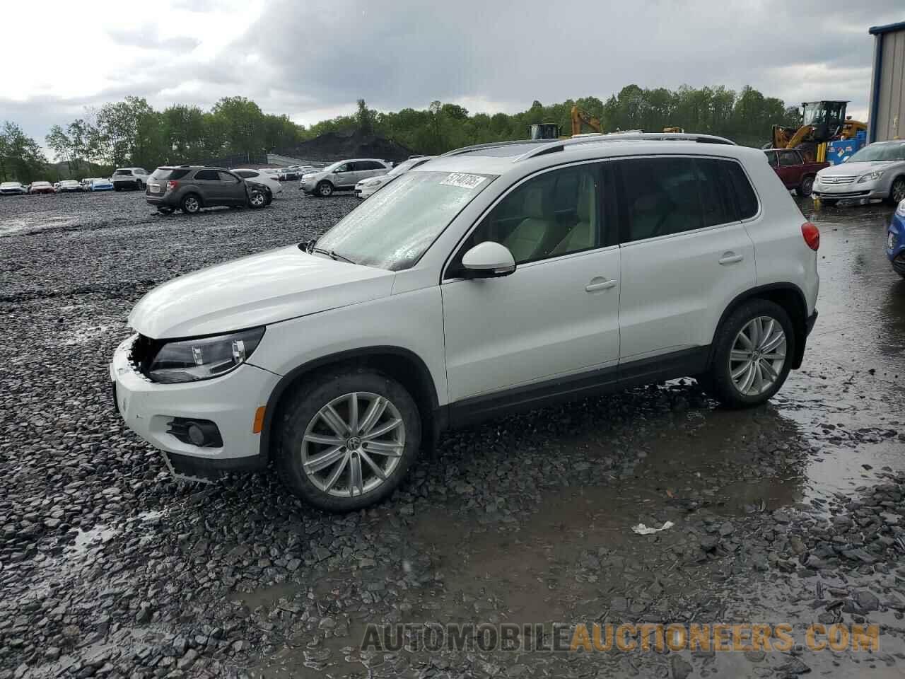 WVGBV3AX4EW601676 VOLKSWAGEN TIGUAN 2014
