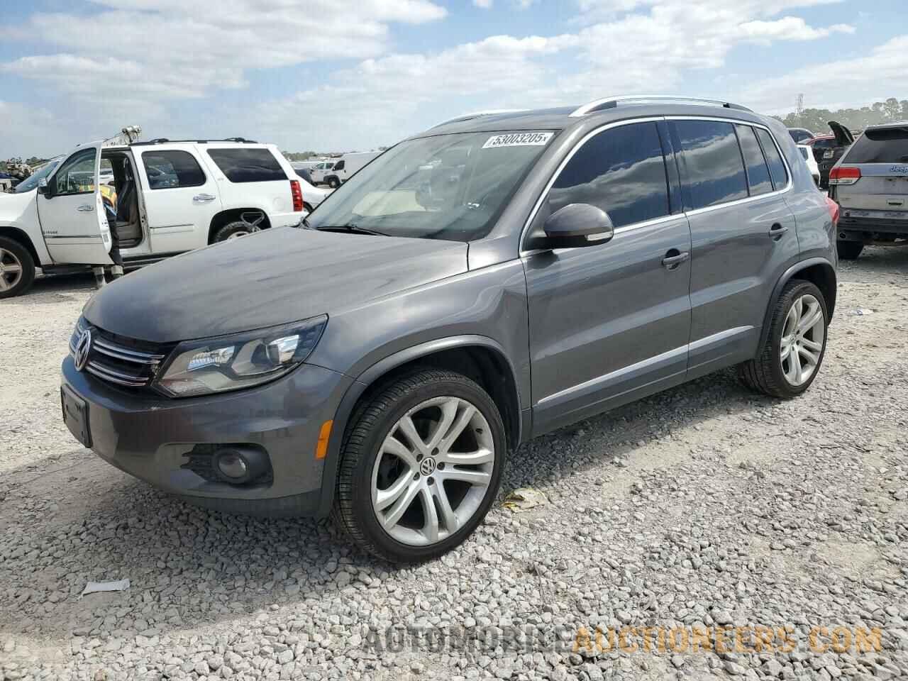 WVGBV7AX6CW003805 VOLKSWAGEN TIGUAN 2012