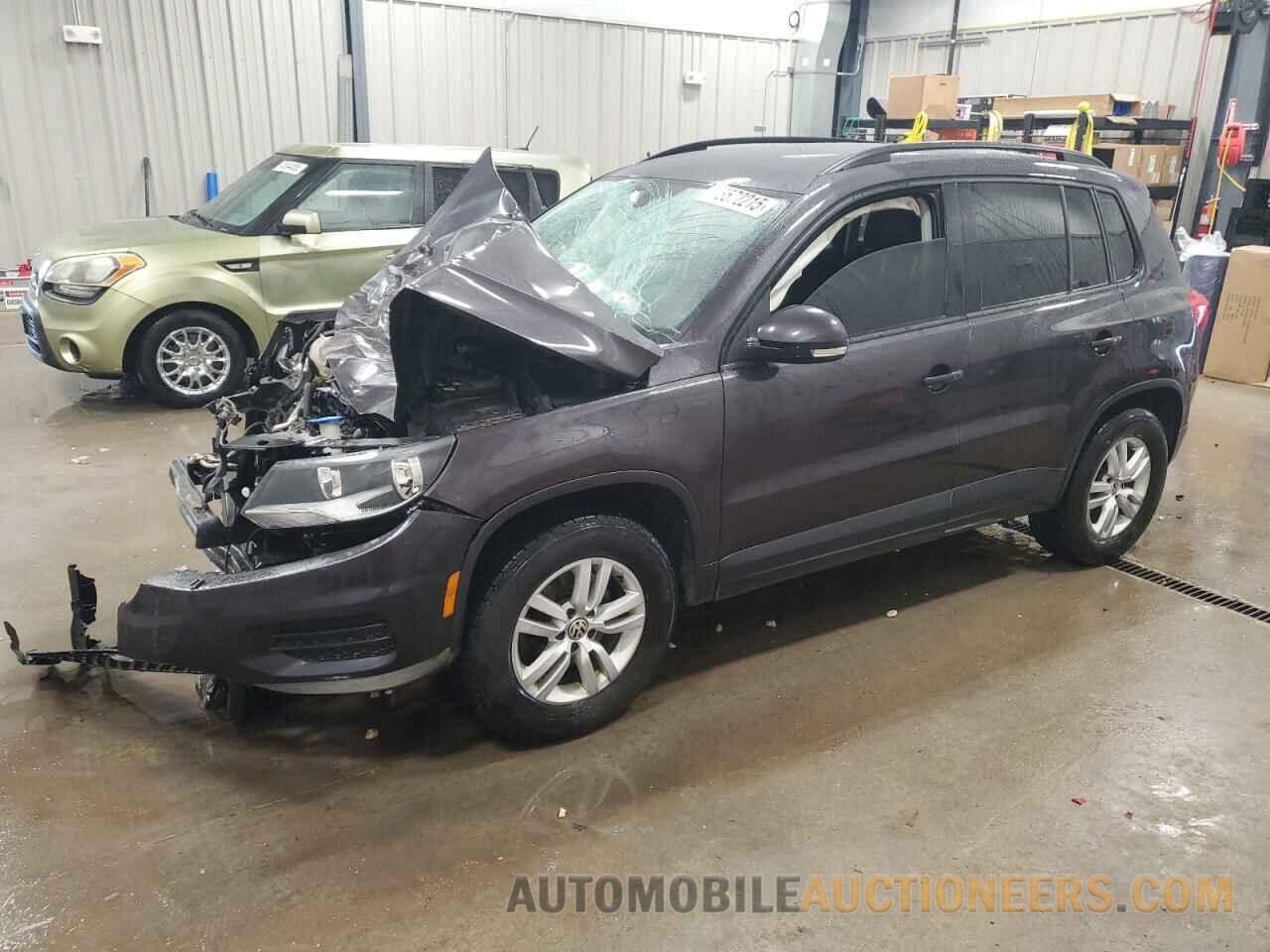 WVGBV7AX8GW534686 VOLKSWAGEN TIGUAN 2016