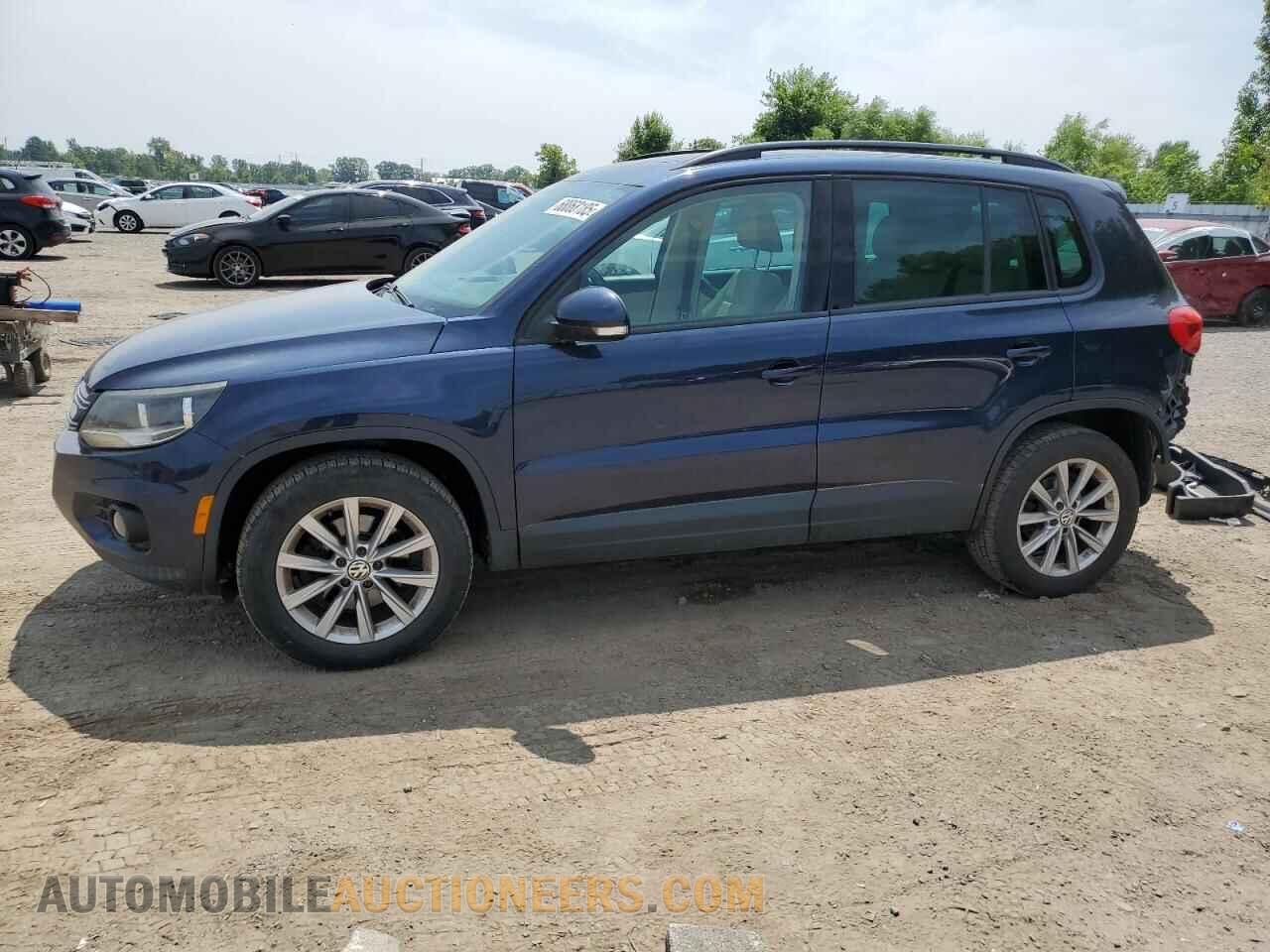 WVGHV7AX9DW555021 VOLKSWAGEN TIGUAN 2013
