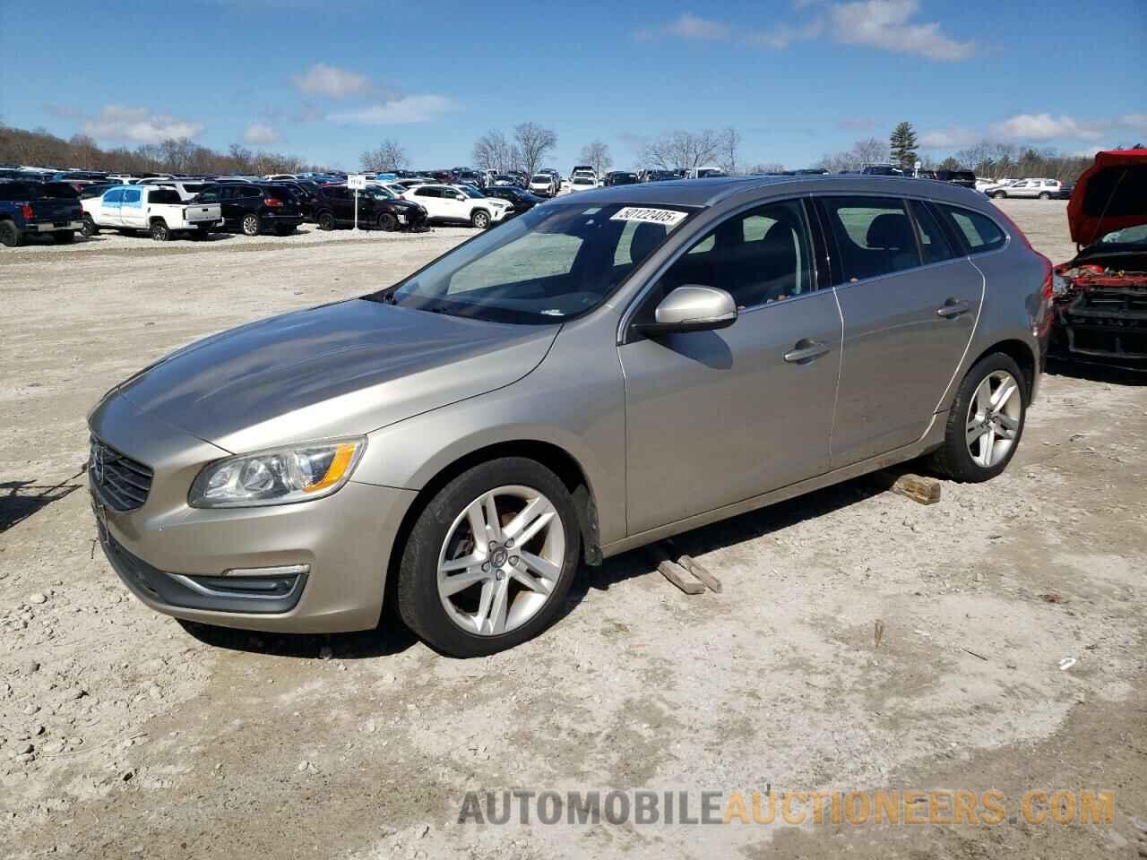 YV140MEK7F1260797 VOLVO V60 2015