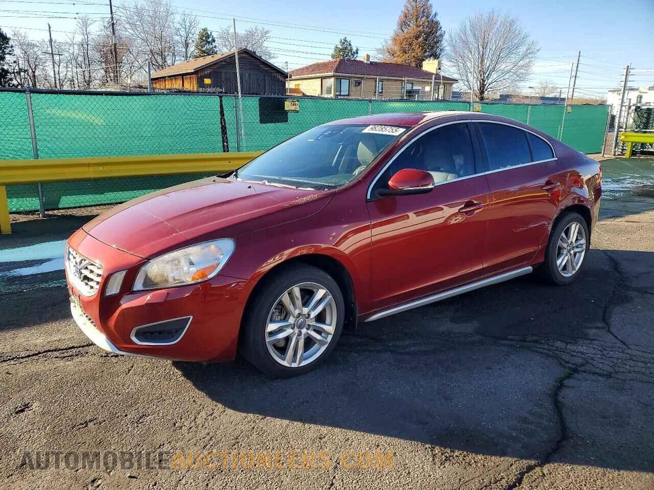 YV1622FS5C2020708 VOLVO S60 2012
