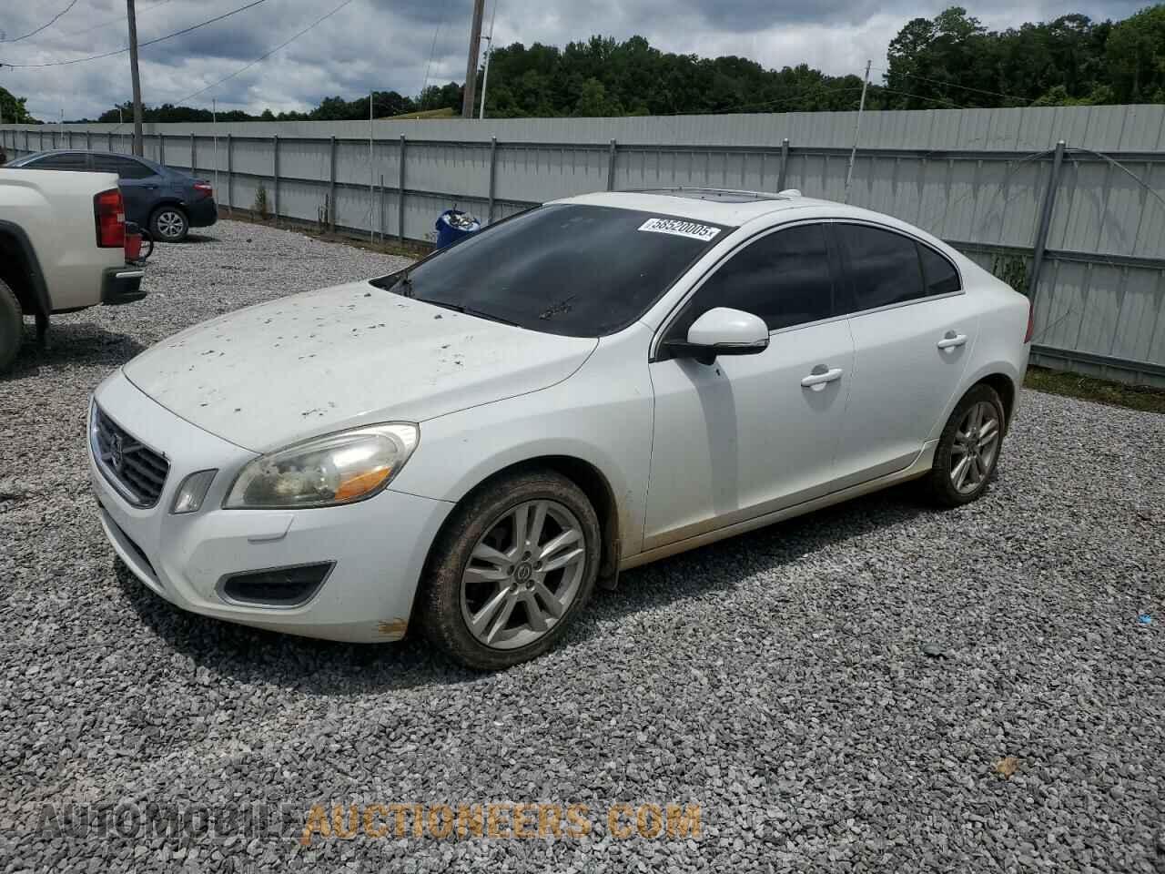 YV1622FSXC2124708 VOLVO S60 2012