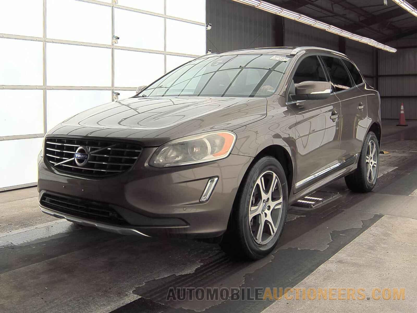 YV4902RK1F2649582 Volvo XC60 2015