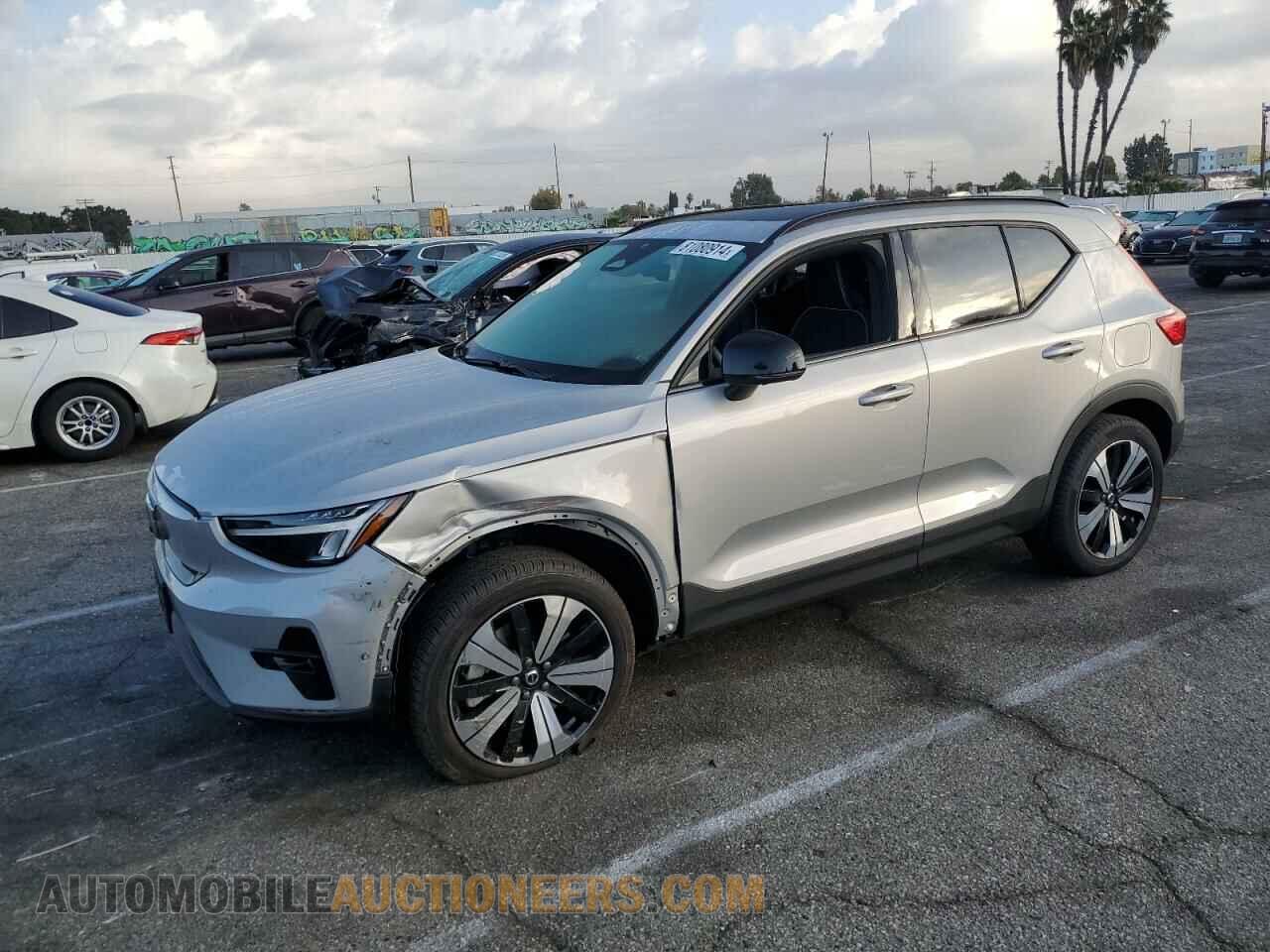 YV4ED3ULXP2105902 VOLVO XC40 2023