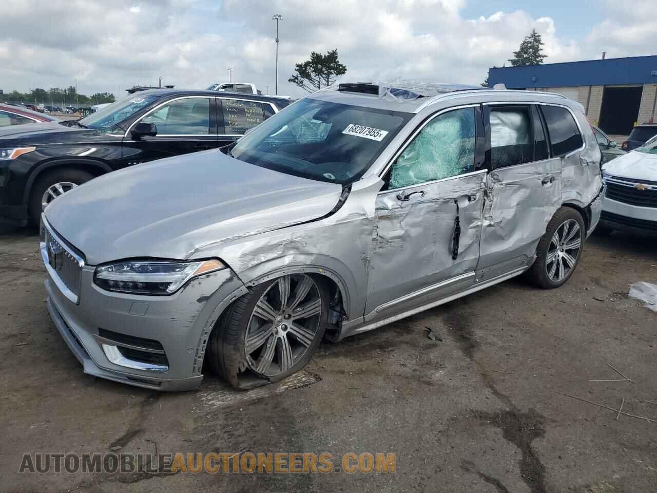 YV4L12PEXR1237395 VOLVO XC90 PLUS 2024