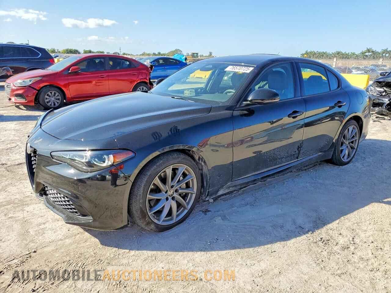 ZARFAMAN4S7689811 ALFA ROMEO GIULIA 2025