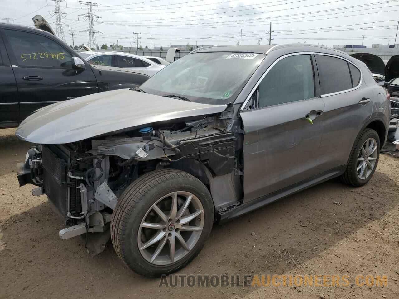 ZASFAKBNXJ7B70264 ALFA ROMEO STELVIO 2018
