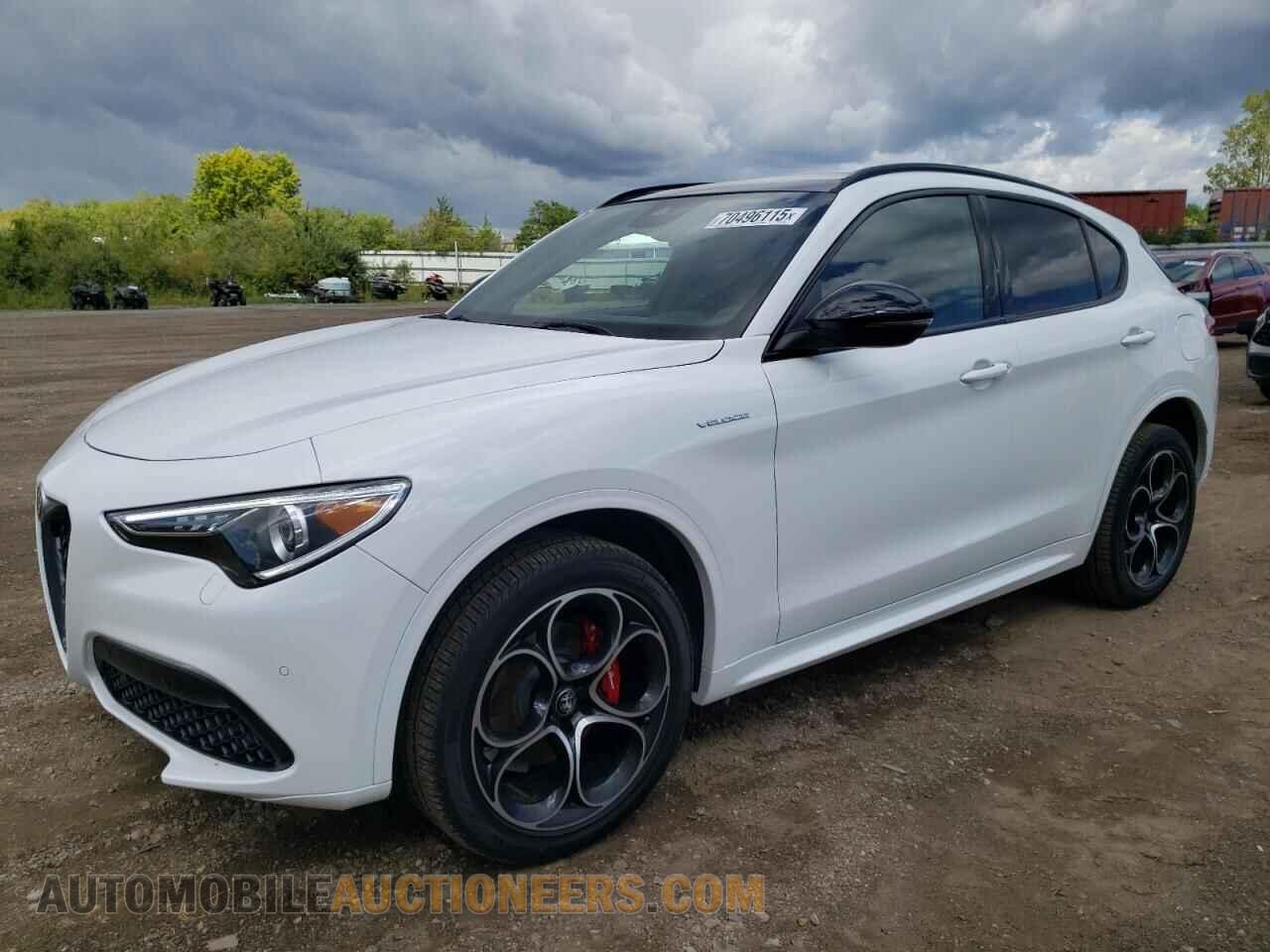 ZASPAKBN7P7D65767 ALFA ROMEO STELVIO 2023